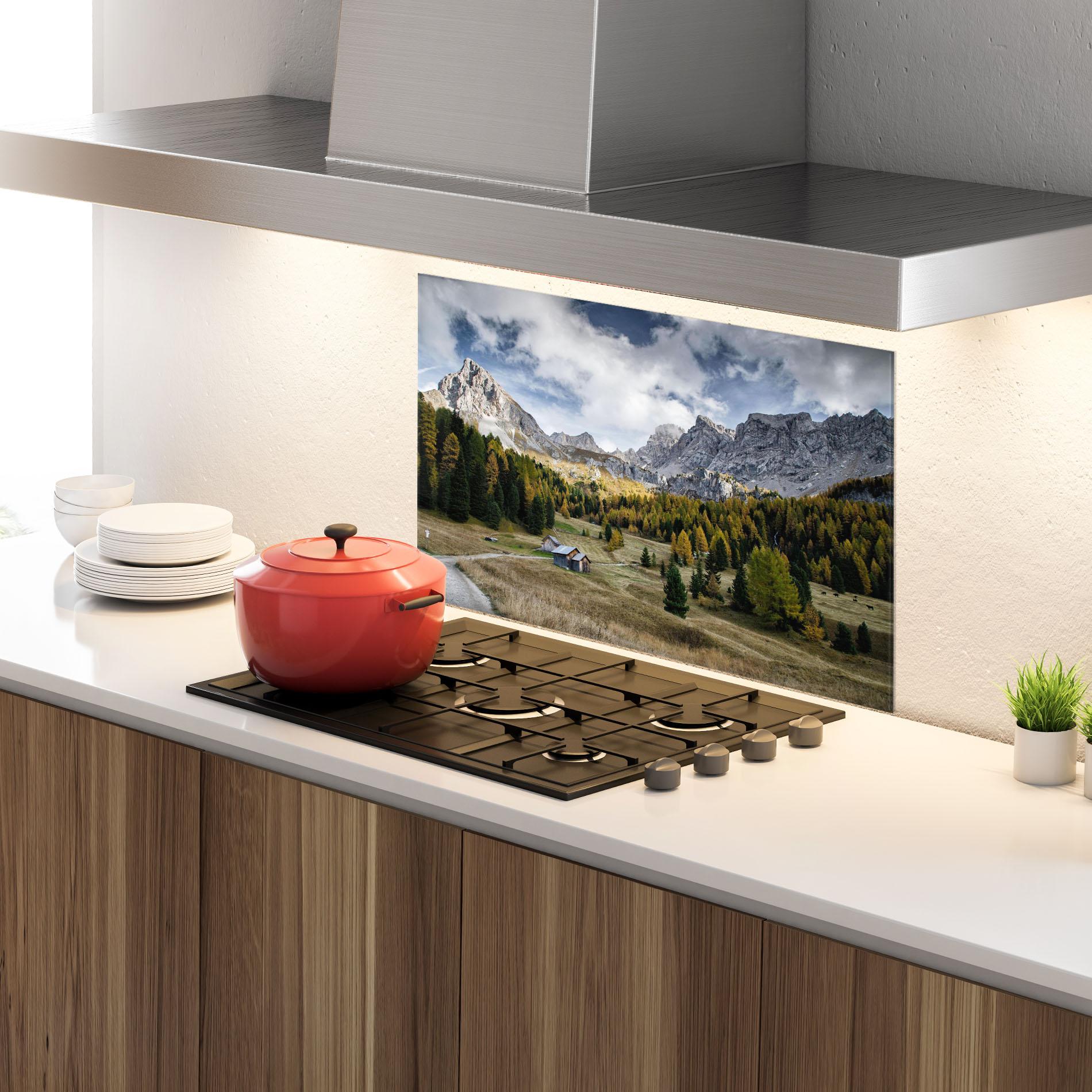 Panel Szklany do Kuchni Cloudy Mountains View mockup 4
