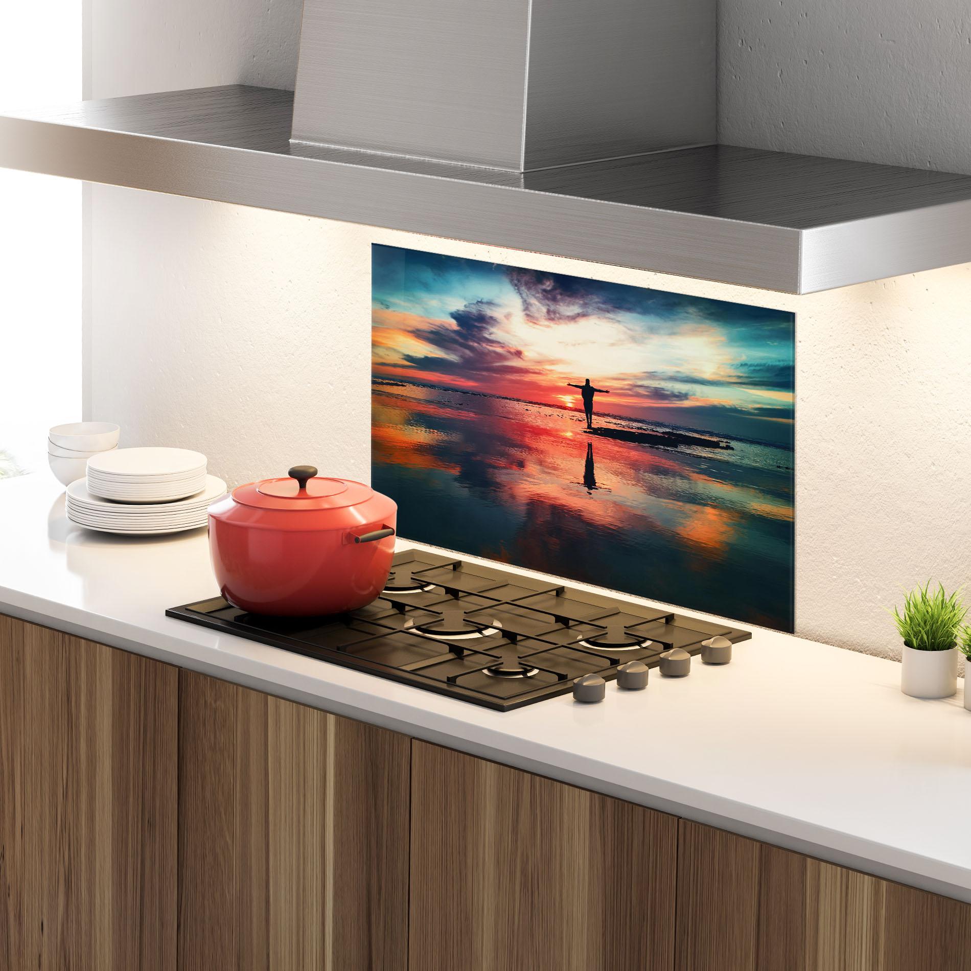 Panel Szklany do Kuchni Ocean Sunset Man mockup 4