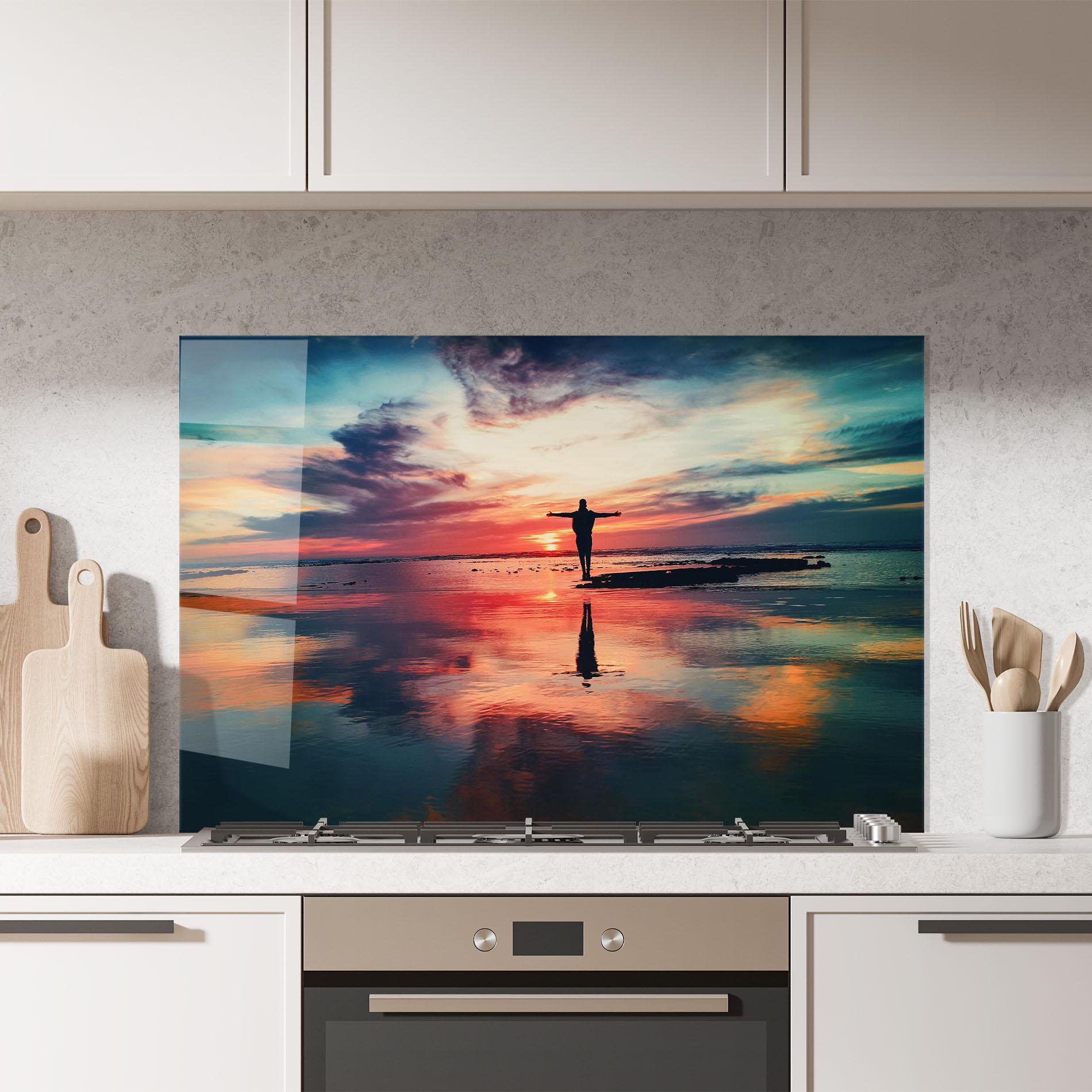 Panel Szklany do Kuchni Ocean Sunset Man mockup 7