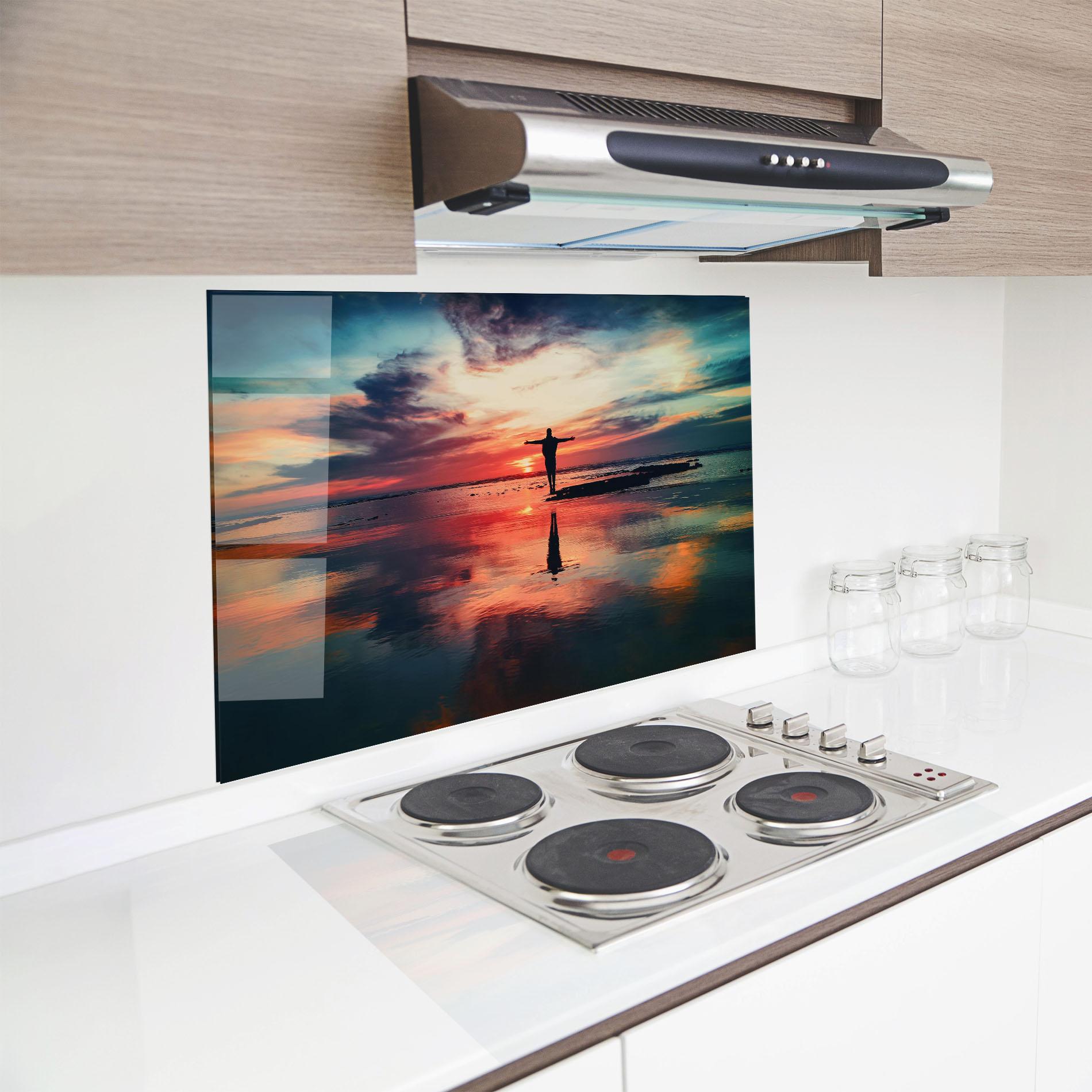 Panel Szklany do Kuchni Ocean Sunset Man mockup 8