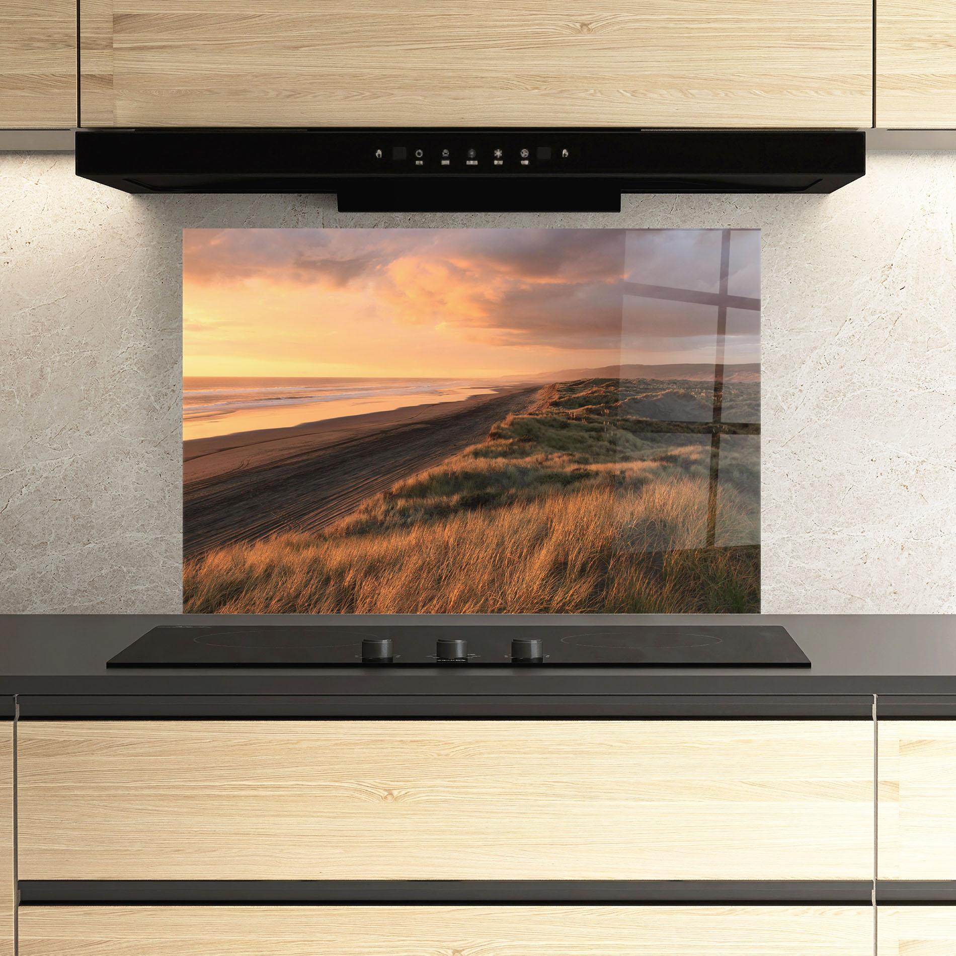 Panel Szklany do Kuchni Beach Land mockup 3