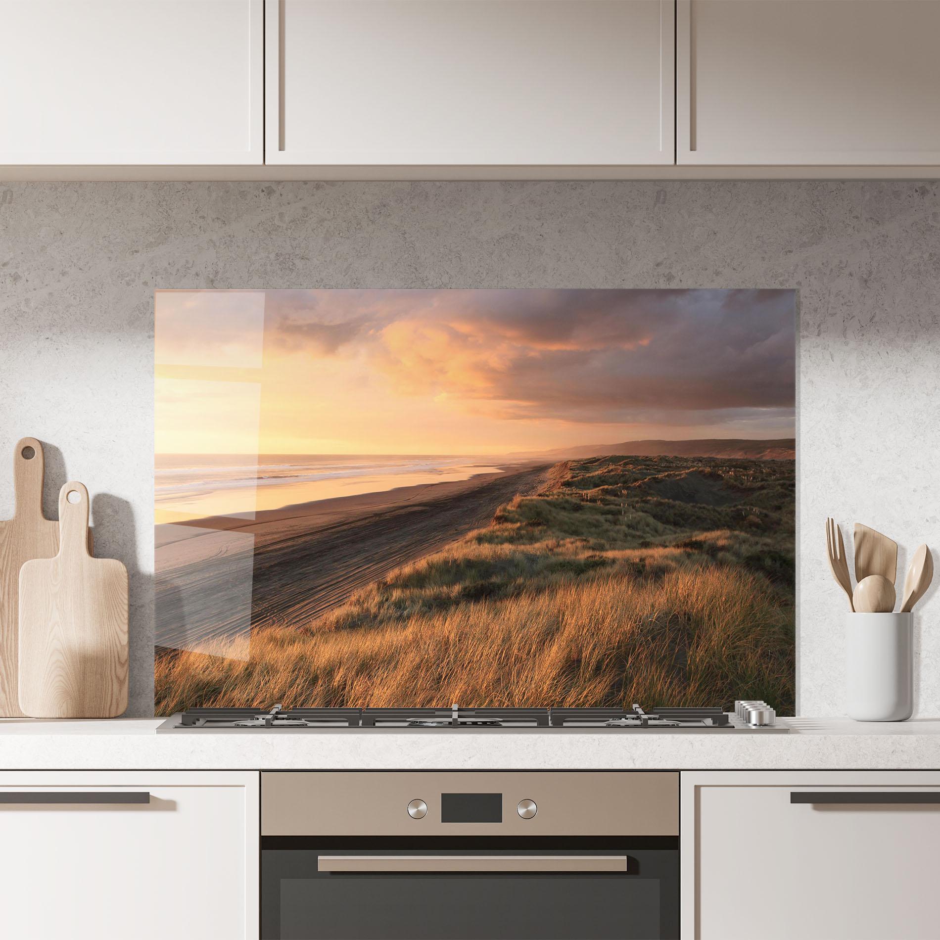Panel Szklany do Kuchni Beach Land mockup 7