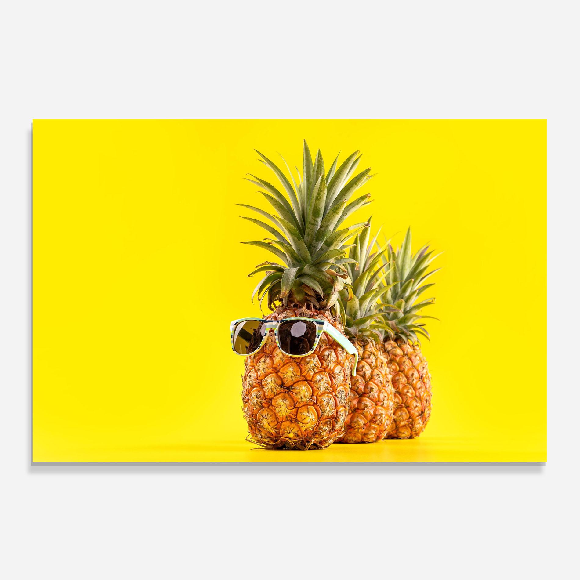 Panel Szklany do Kuchni Pineapple Looking Up mockup 0