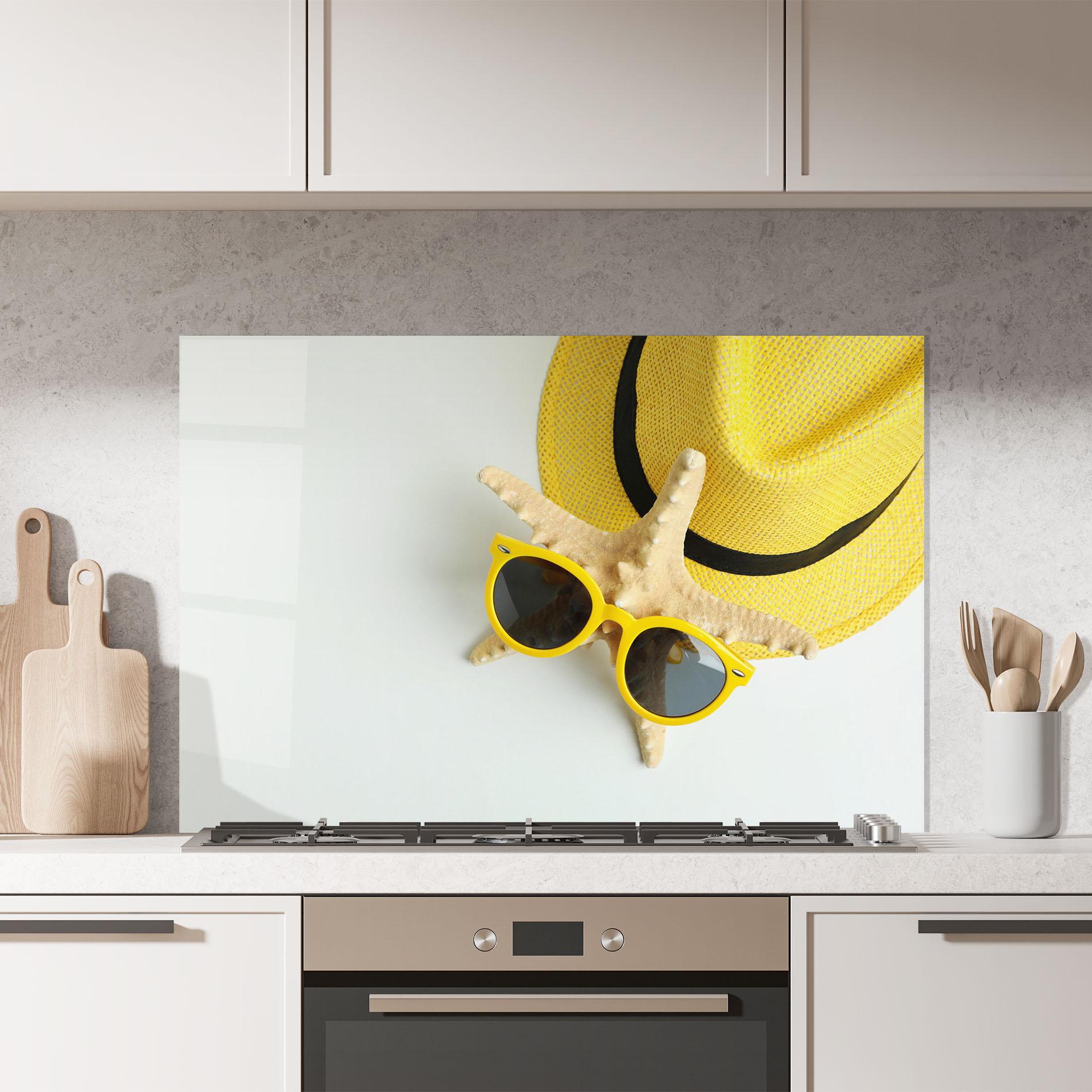 Panel Szklany do Kuchni Seastar Sunglasses mockup 7