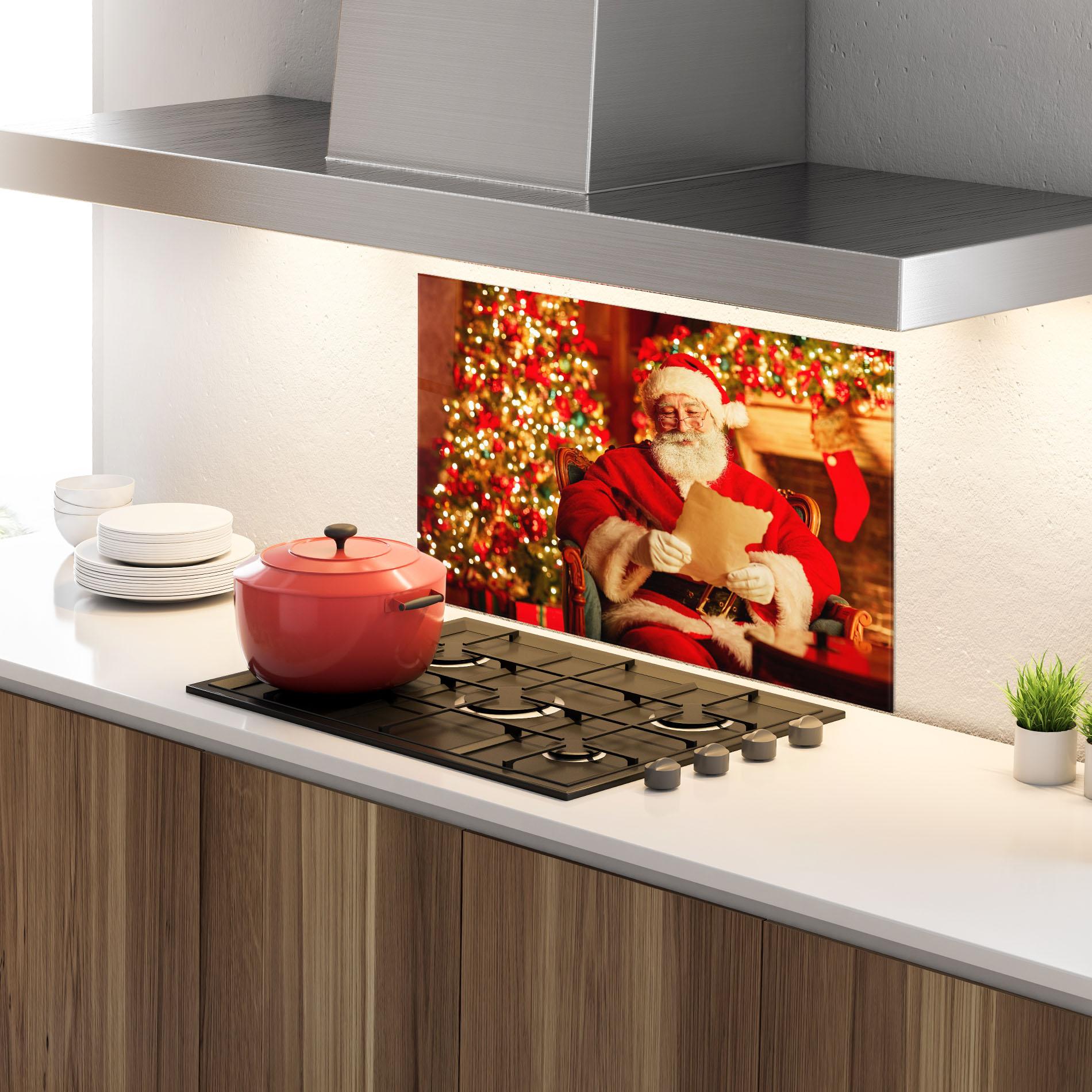 Panel Szklany do Kuchni Reading Christmas Letter mockup 4