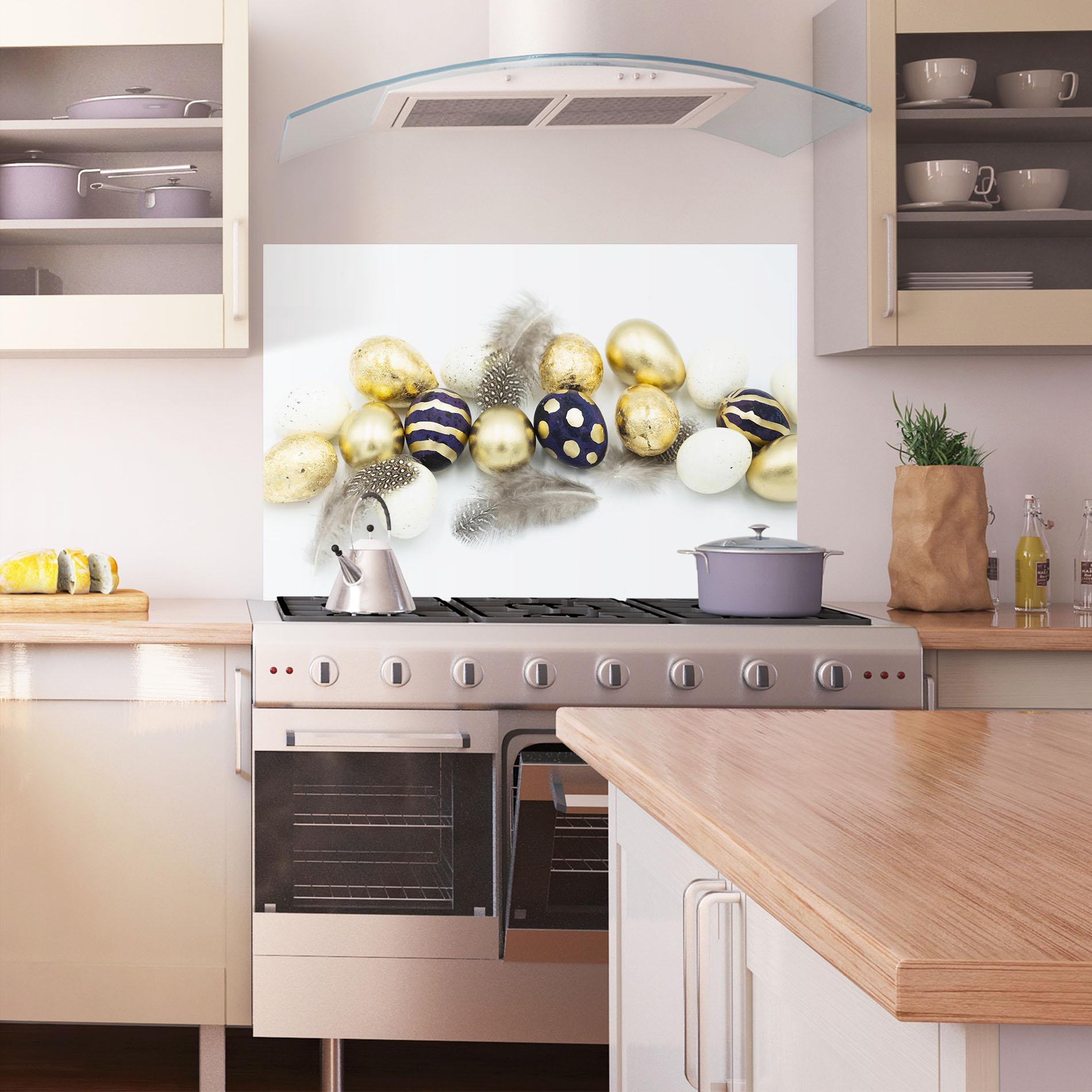 Panel Szklany do Kuchni Golden Black Eggs mockup 1