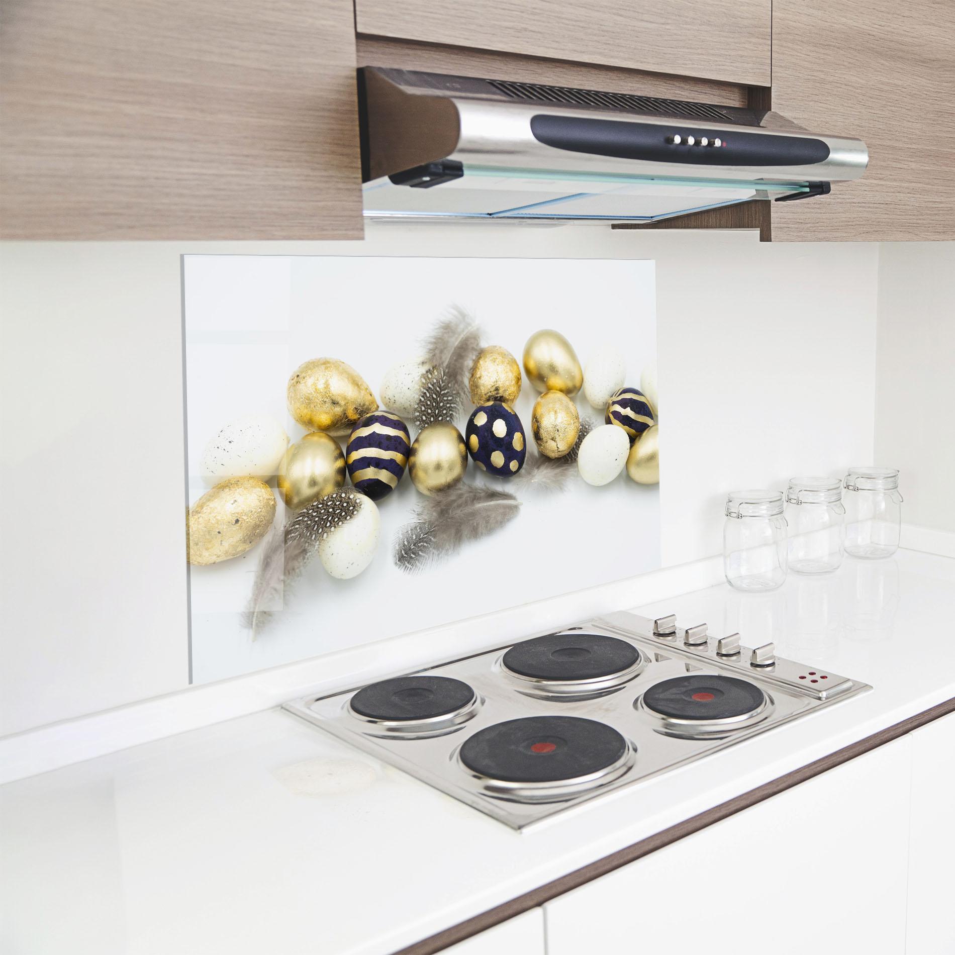 Panel Szklany do Kuchni Golden Black Eggs mockup 8