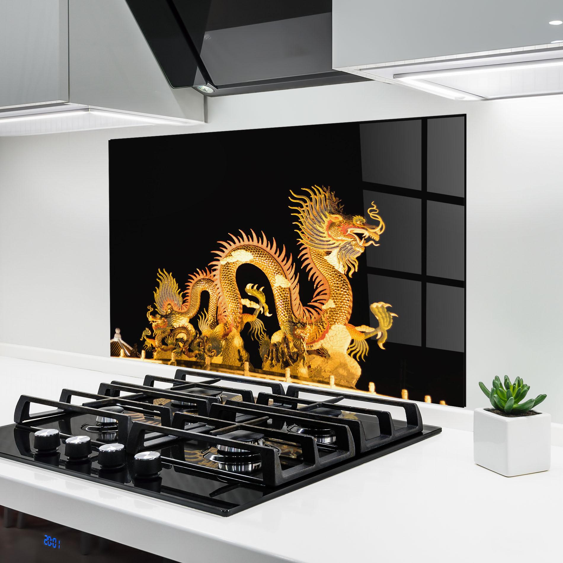 Panel Szklany do Kuchni Golden Dragon Lights mockup 6