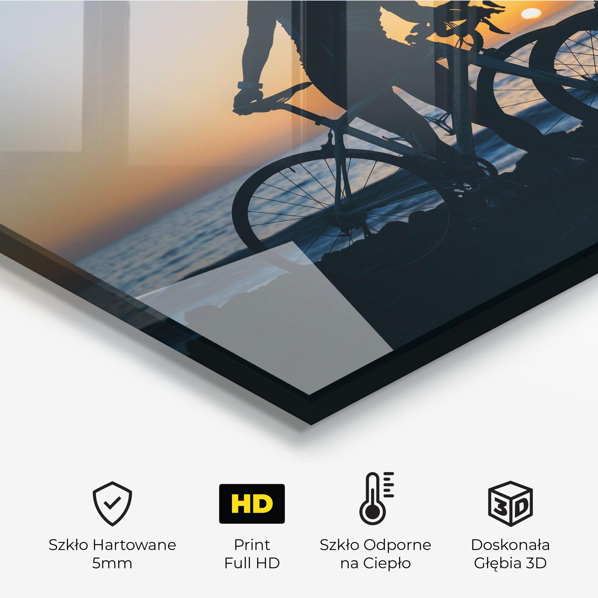 Panel Szklany do Kuchni Bike Couple Kissing mockup 2