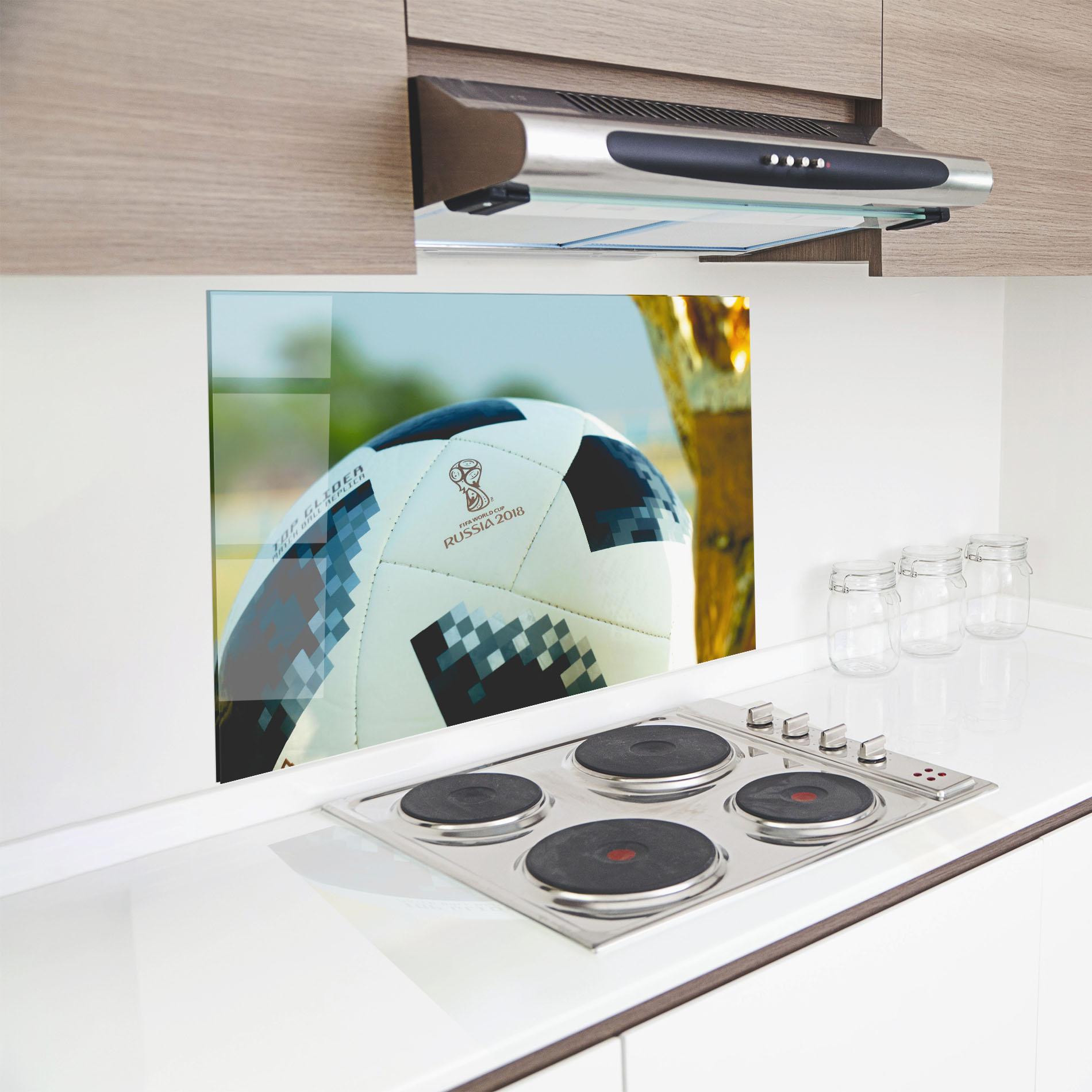 Panel Szklany do Kuchni Golden Award For Football mockup 8