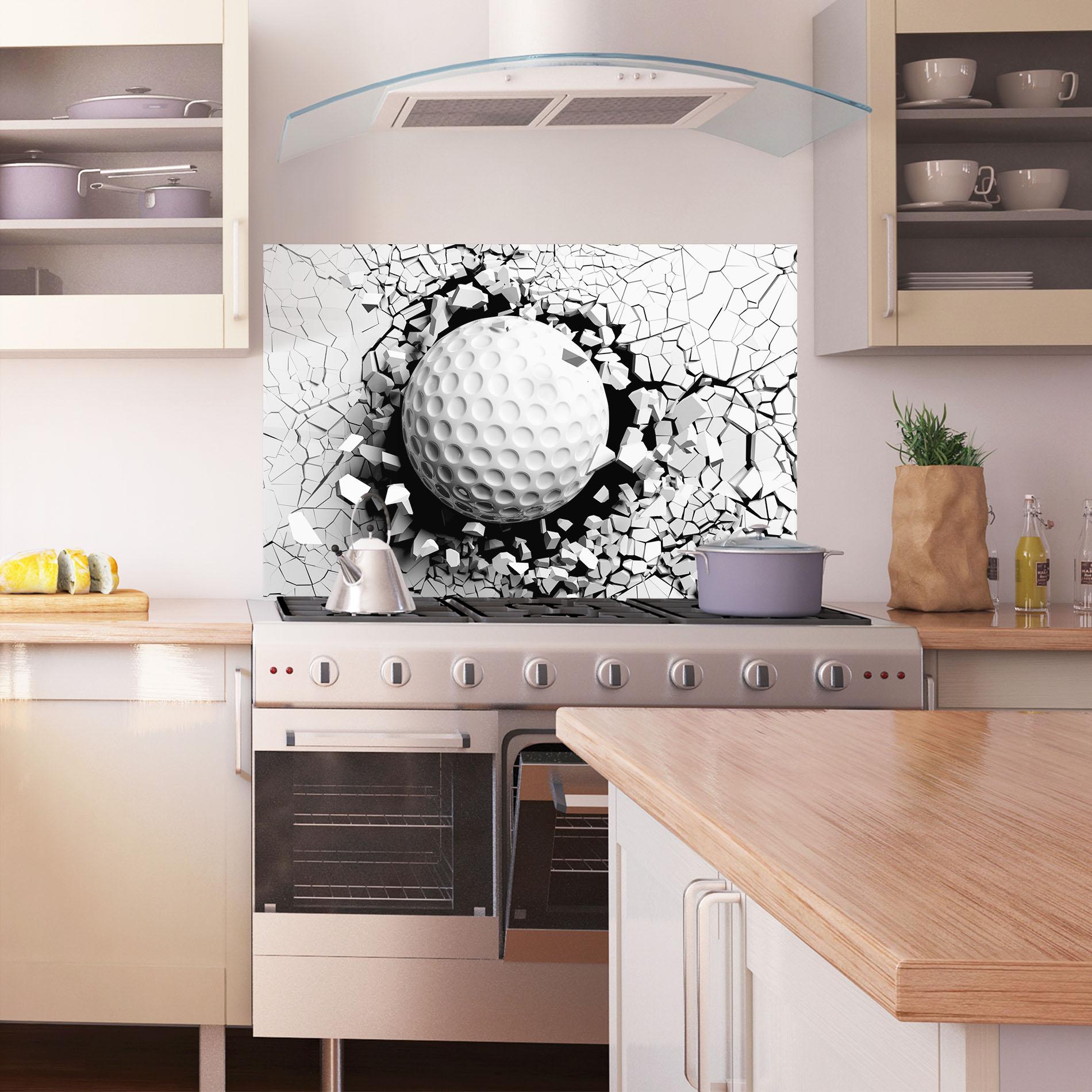 Panel Szklany do Kuchni Golf Ball Breaking Wall mockup 1