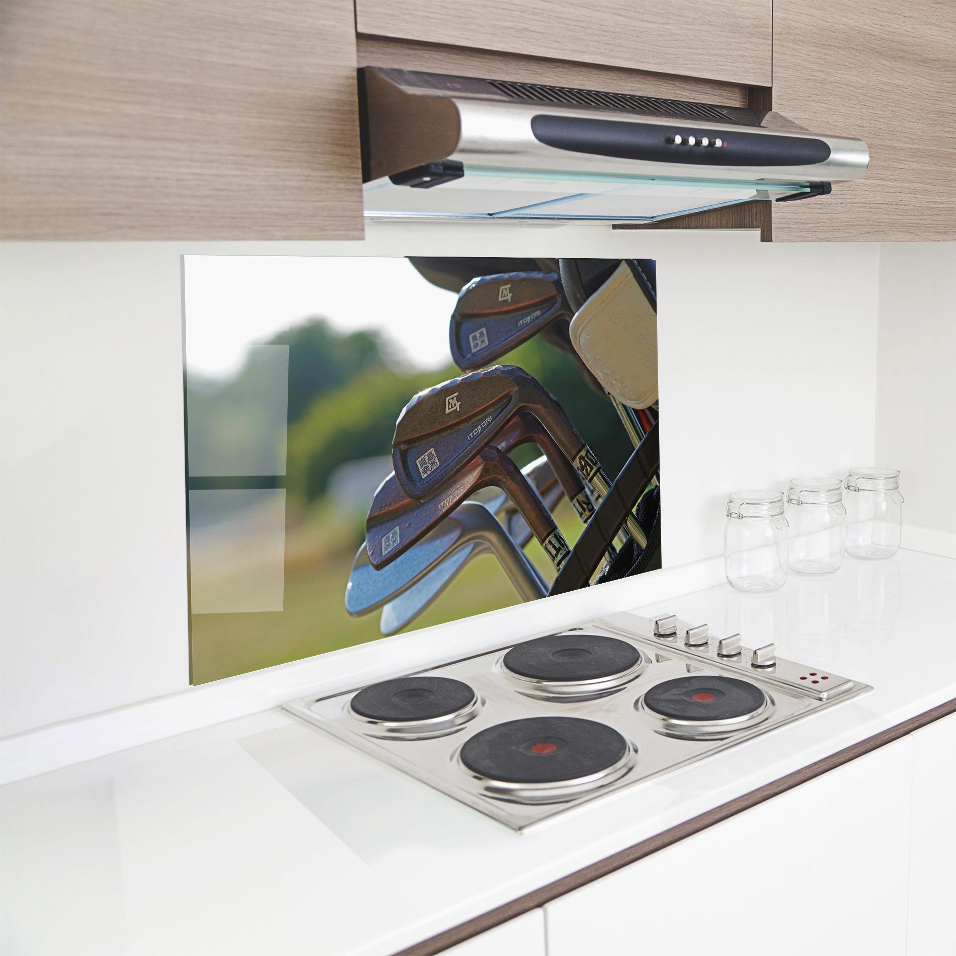 Panel Szklany do Kuchni Brown Golf Club mockup 8