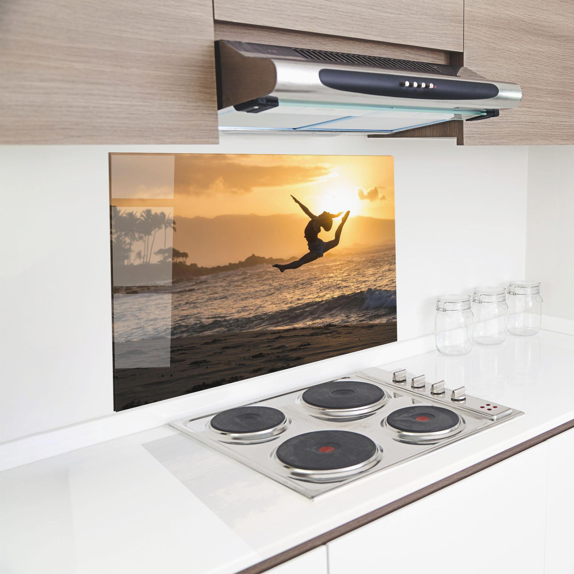 Panel Szklany do Kuchni Radiant Ripple mockup 8