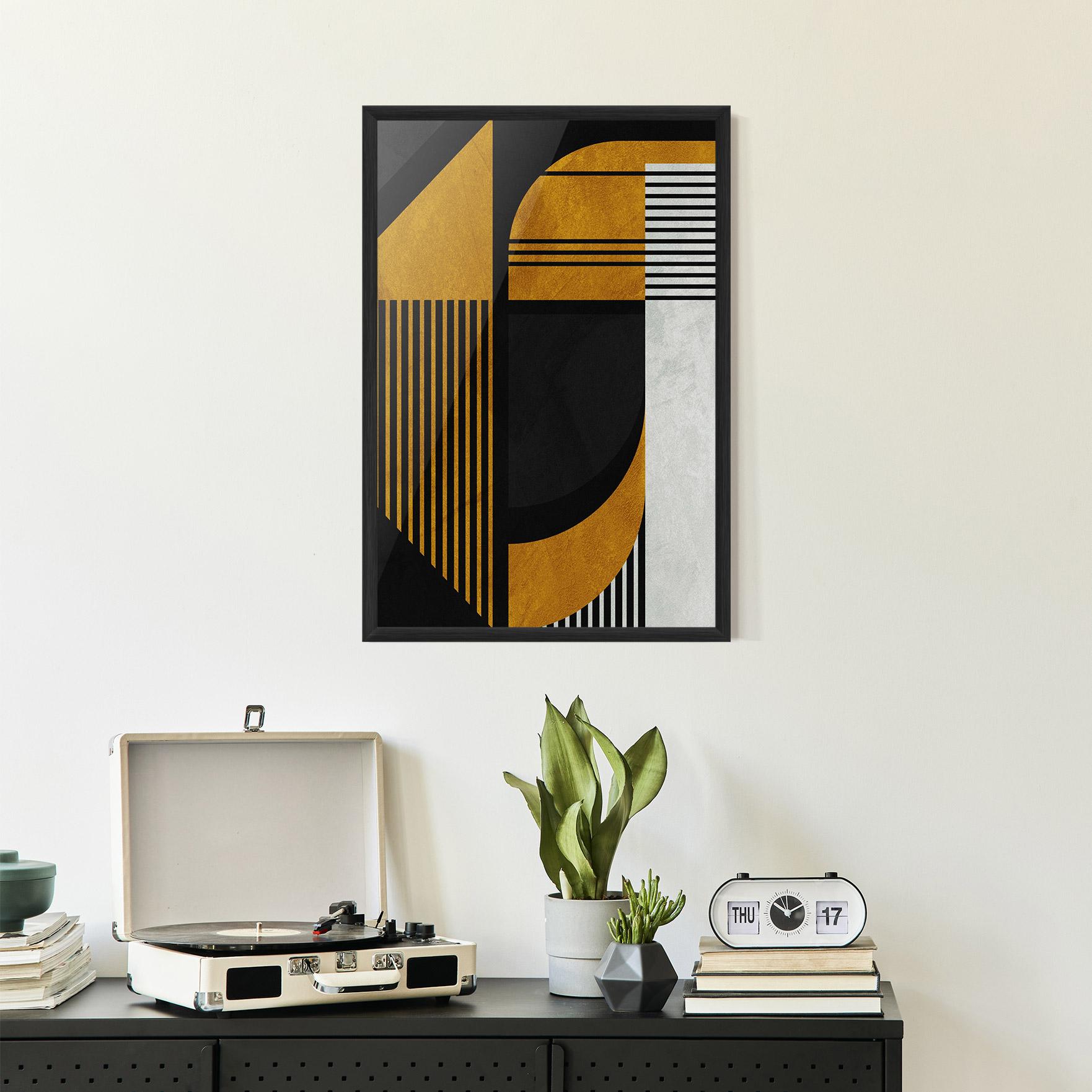Plakat w Ramie Black Lines On Gold mockup 2
