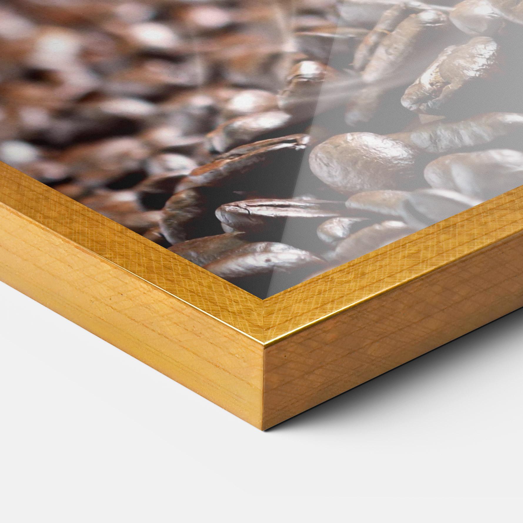 Plakat w Ramie Close Up Falling Beans mockup 3