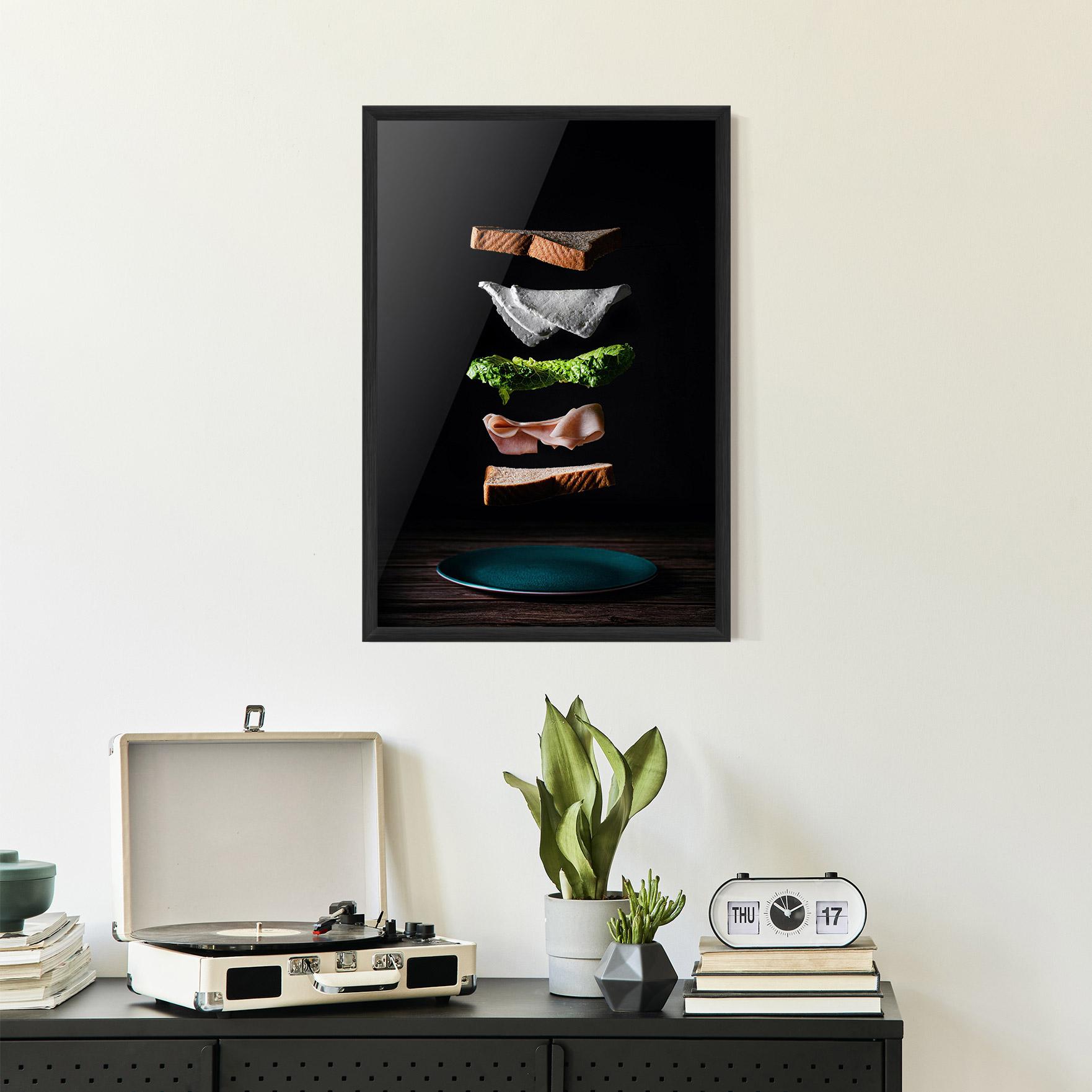 Plakat w Ramie Floating Sandwich mockup 2