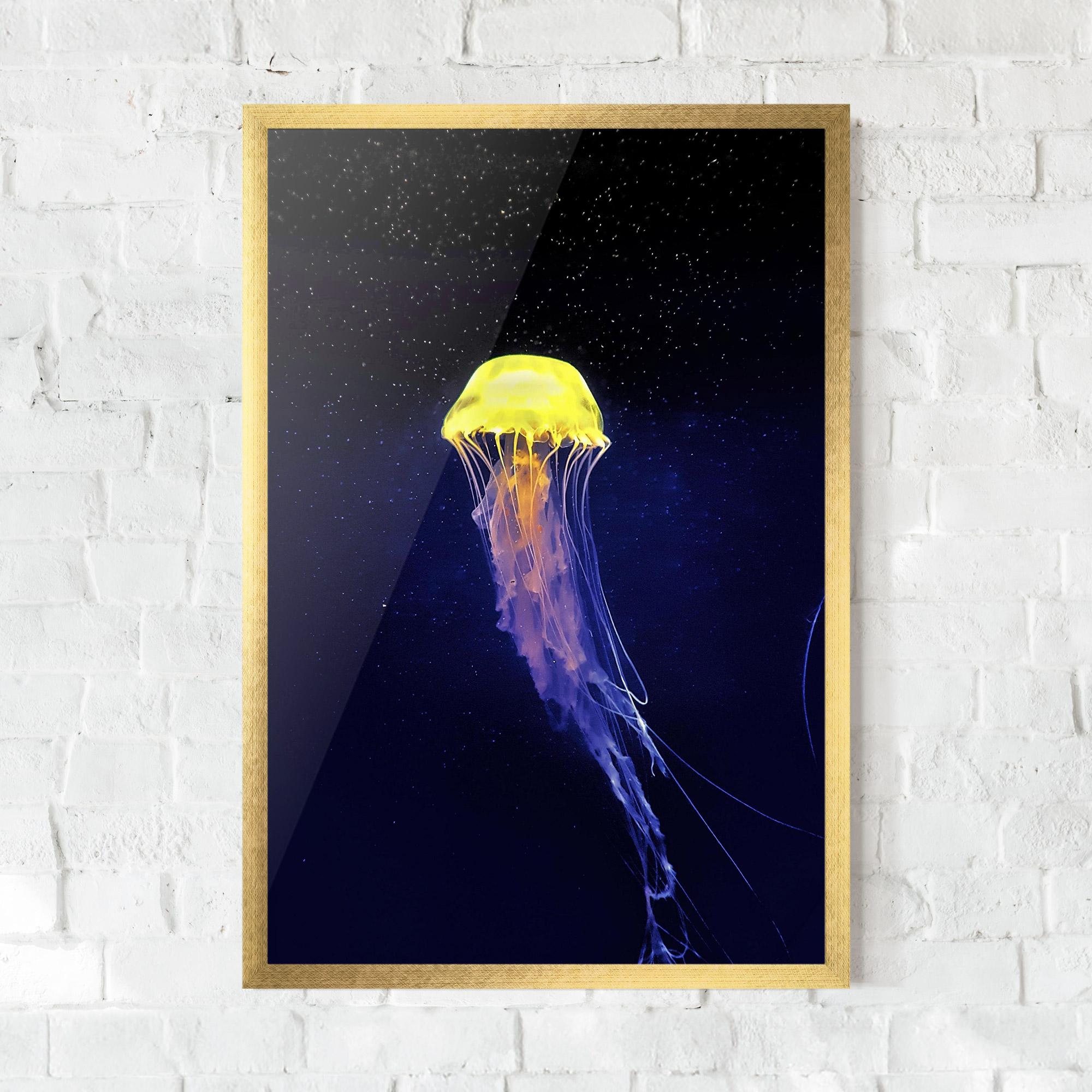 Plakat w Ramie Purple Jellyfish mockup 0