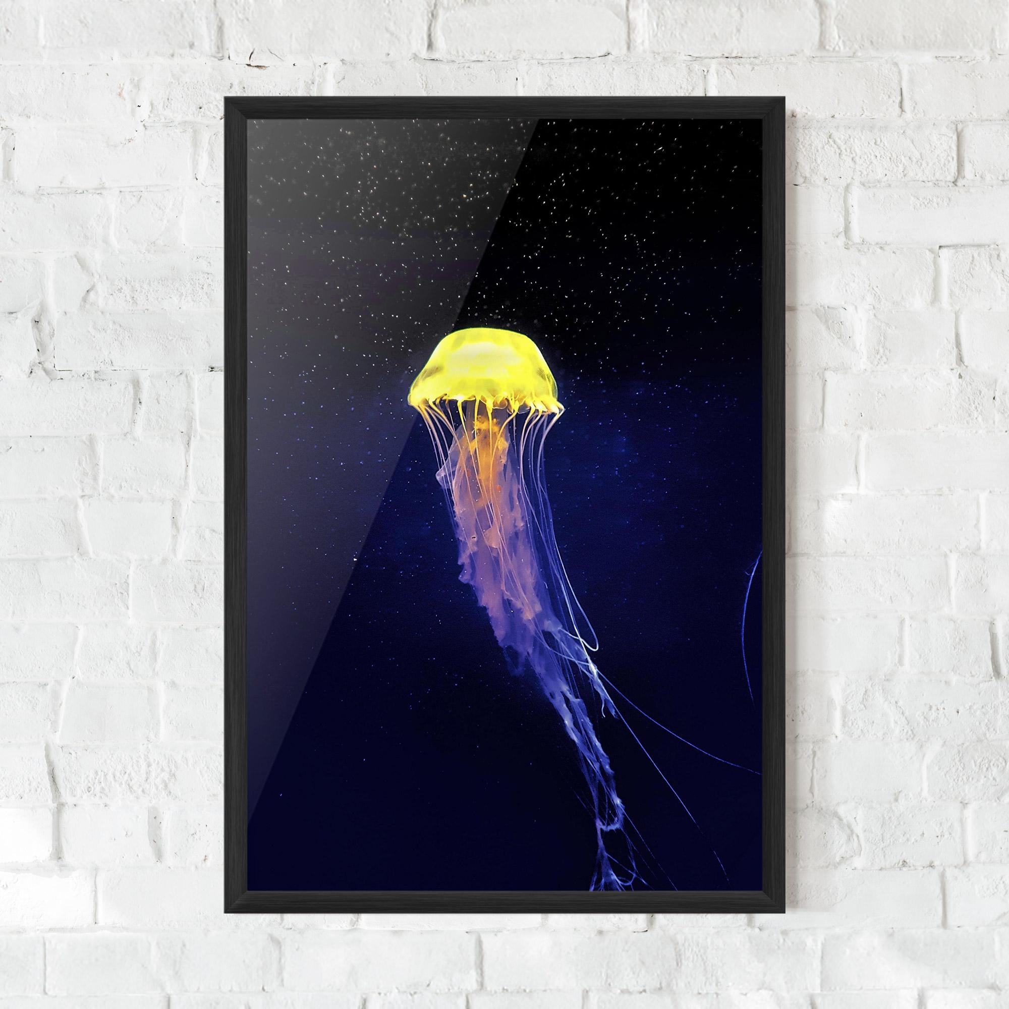 Plakat w Ramie Purple Jellyfish mockup 0