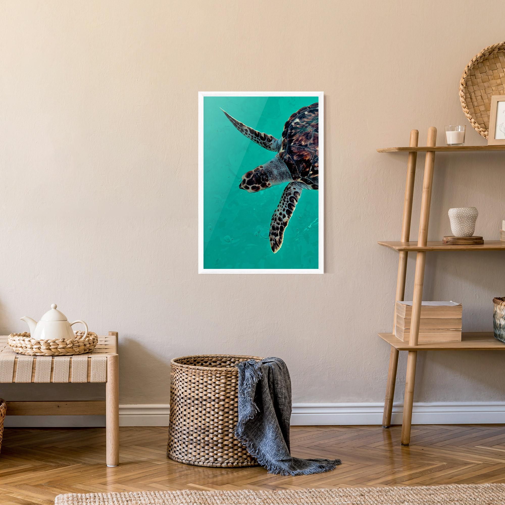 Plakat w Ramie Turtle Sweeming mockup 9