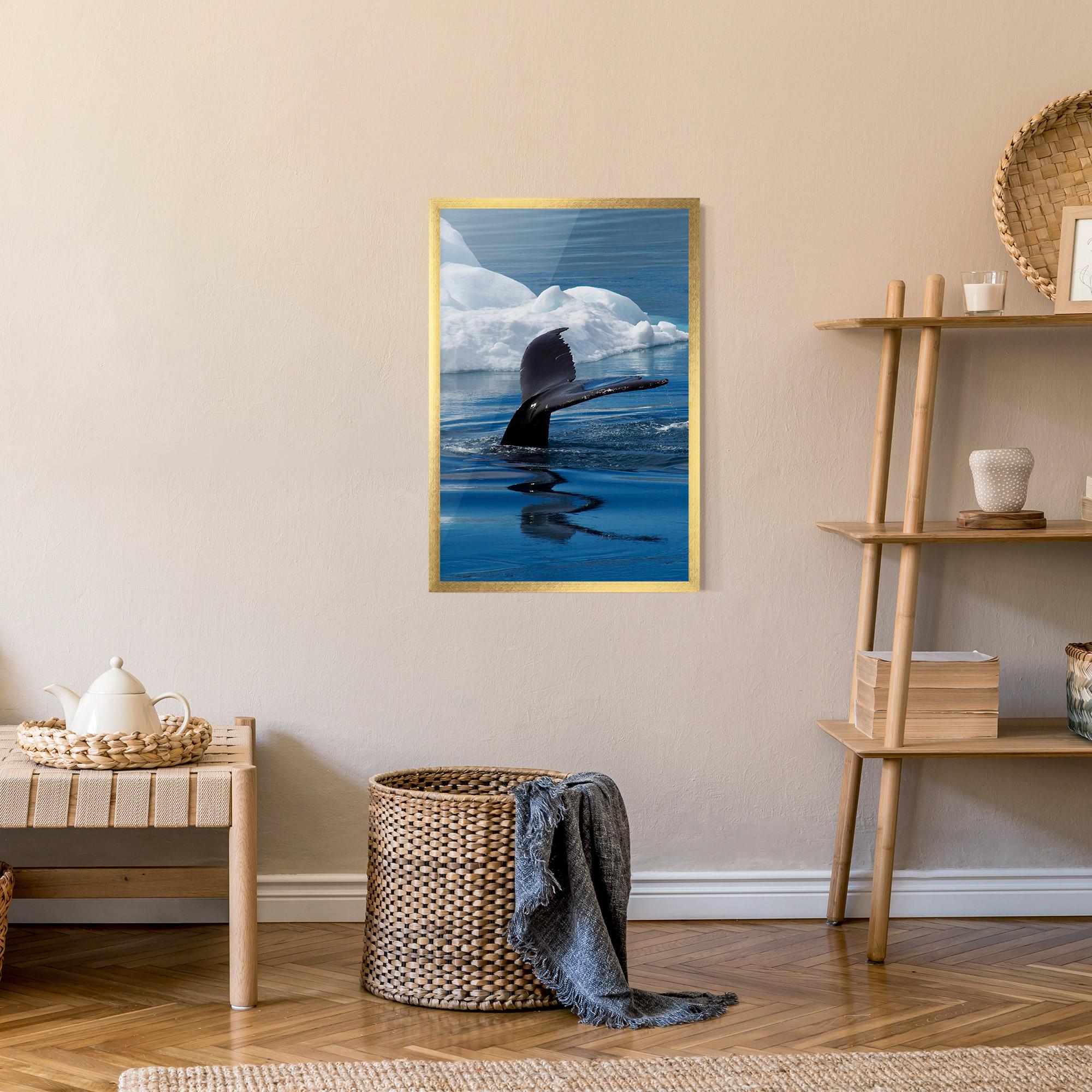 Plakat w Ramie Whale Tail mockup 9