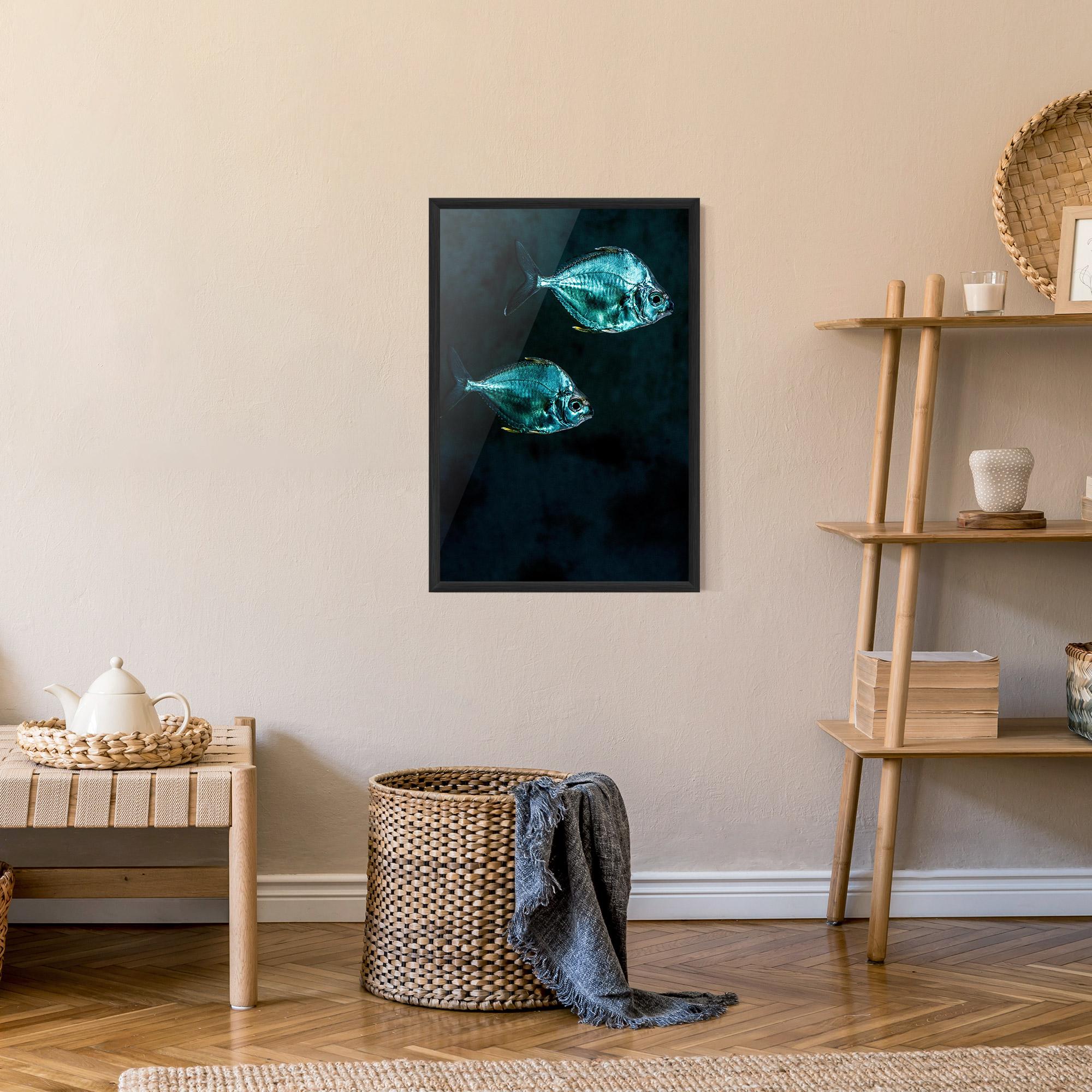 Plakat w Ramie Silver Fish mockup 9