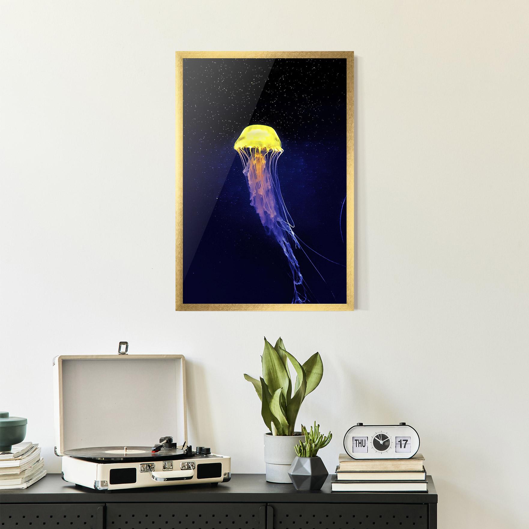 Plakat w Ramie Purple Jellyfish mockup 2