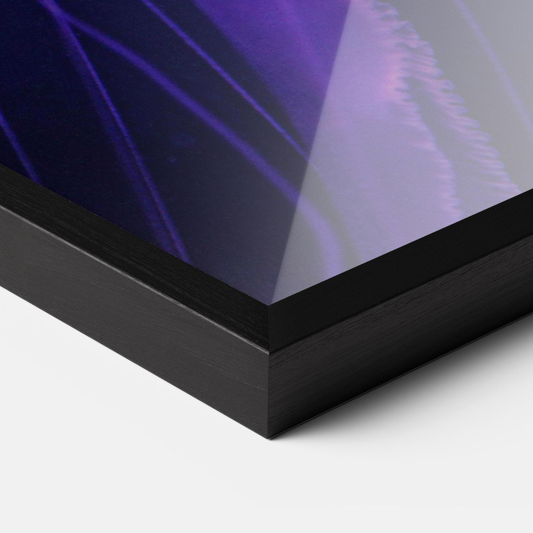 Plakat w Ramie Light Purple Jellyfish mockup 3