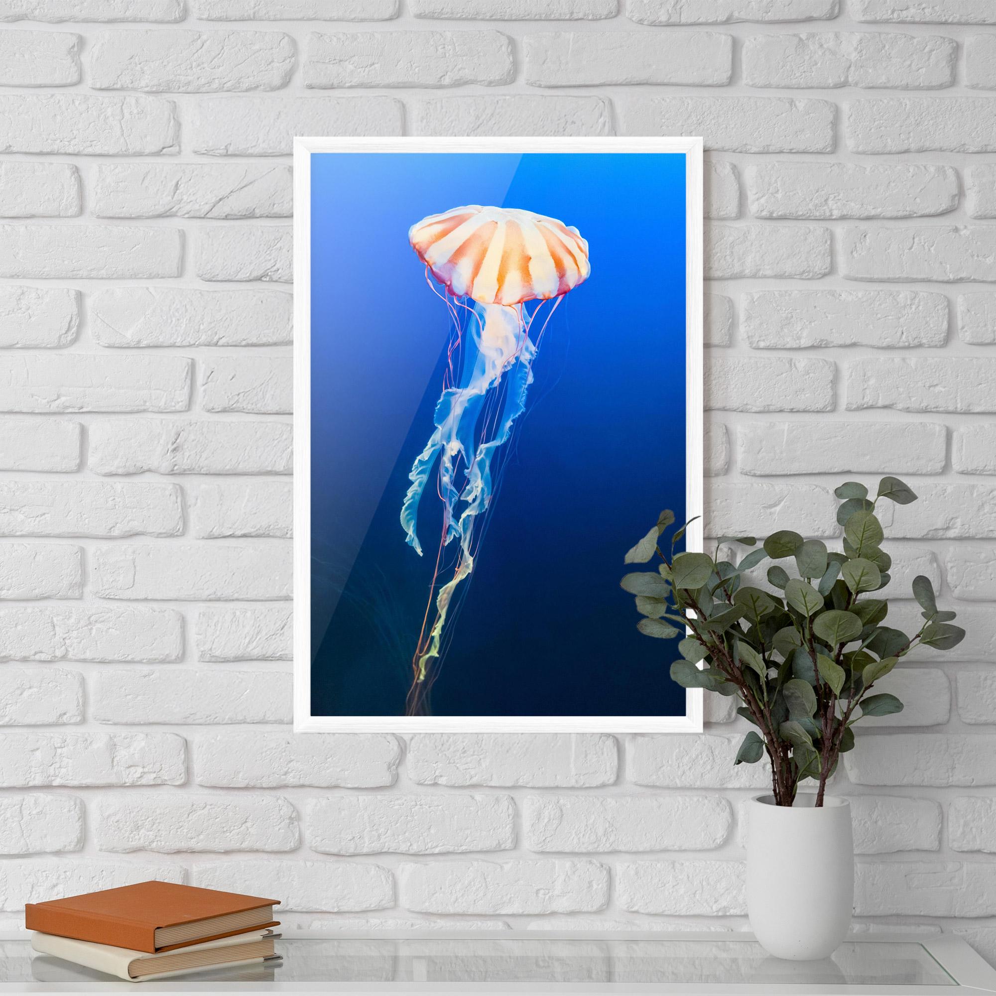 Plakat w Ramie Cream Jellyfish mockup 5