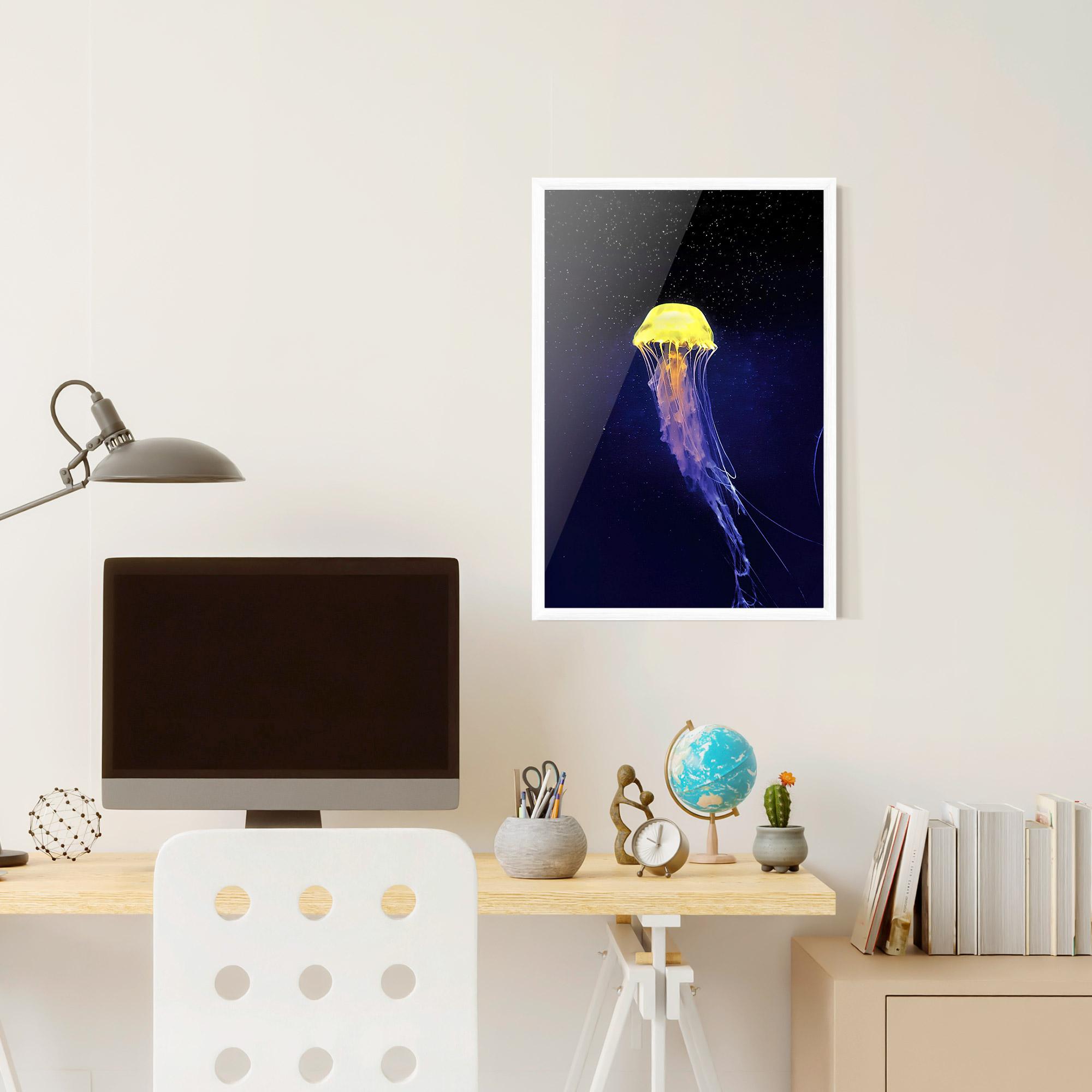 Plakat w Ramie Purple Jellyfish mockup 6
