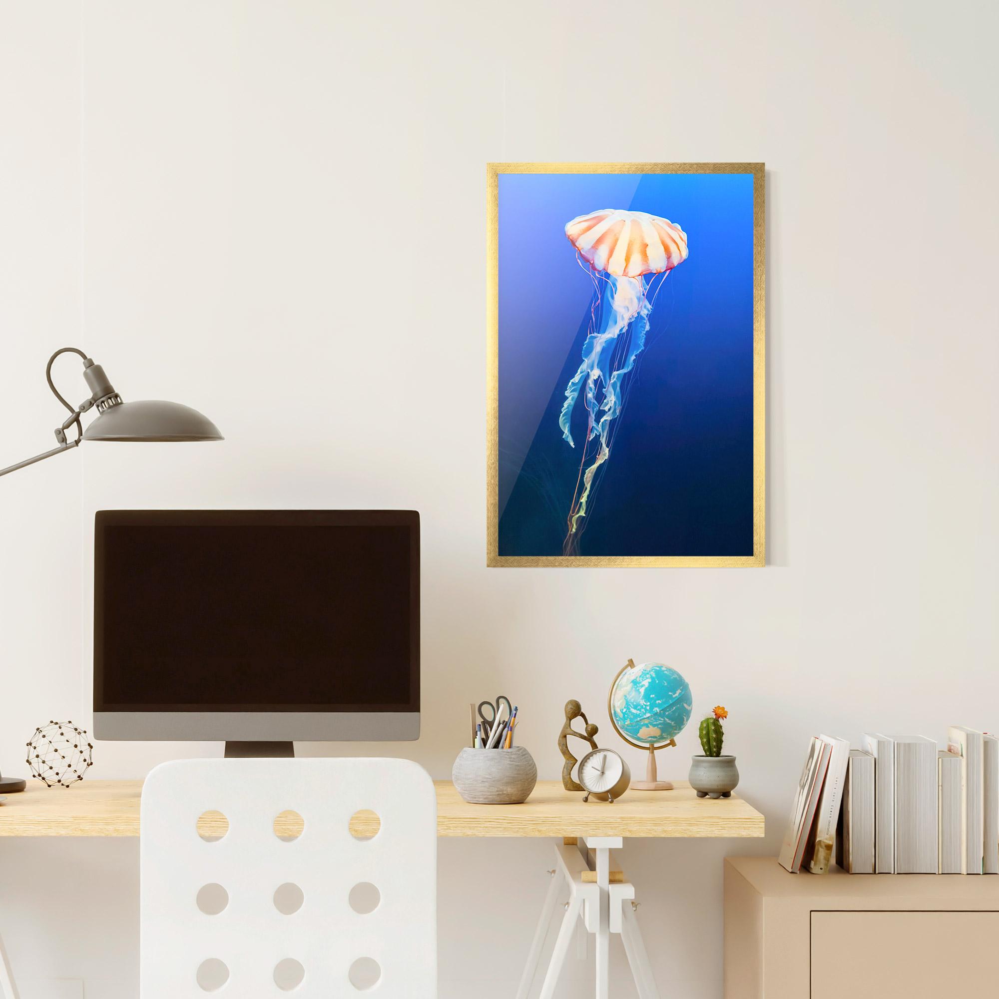 Plakat w Ramie Cream Jellyfish mockup 6