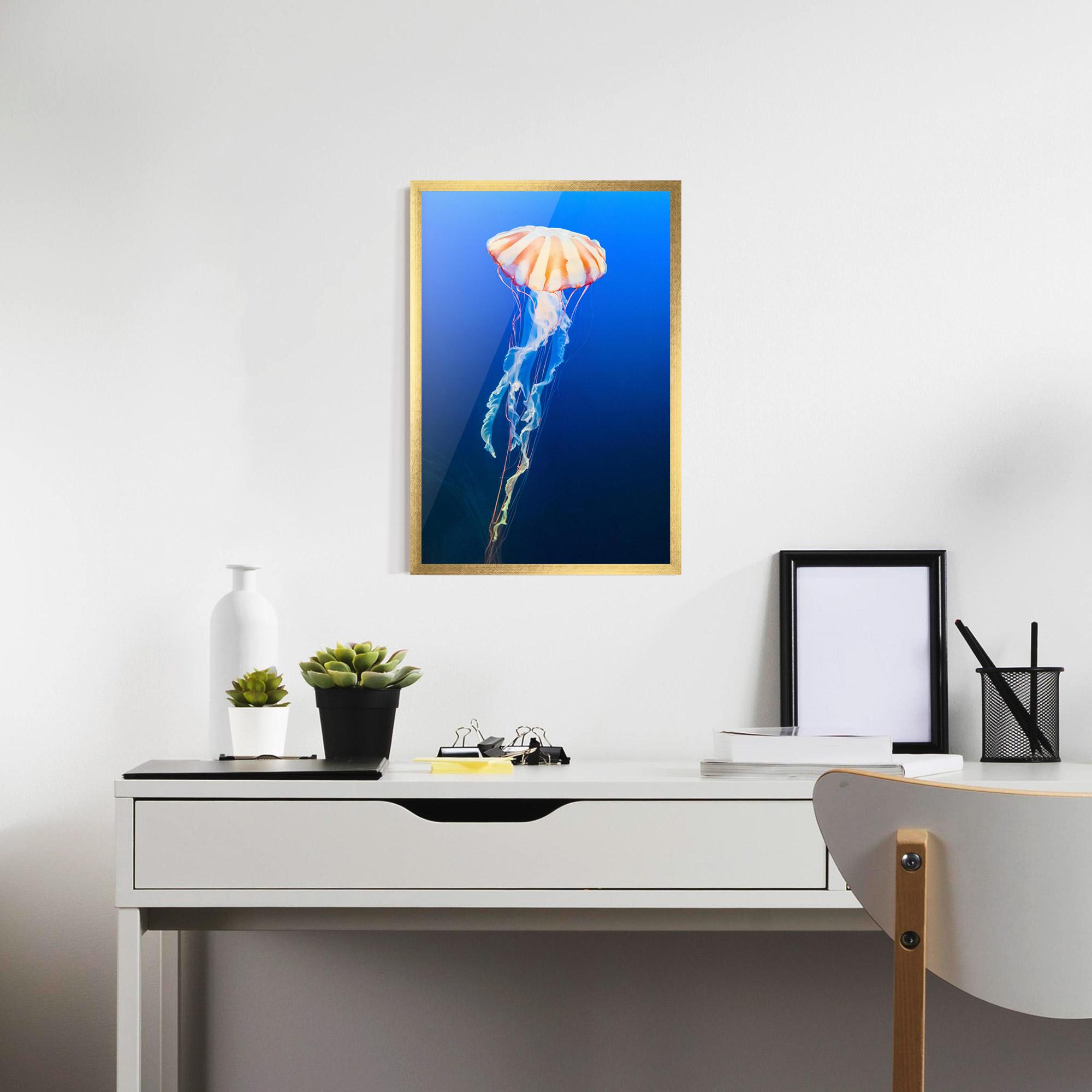 Plakat w Ramie Cream Jellyfish mockup 7