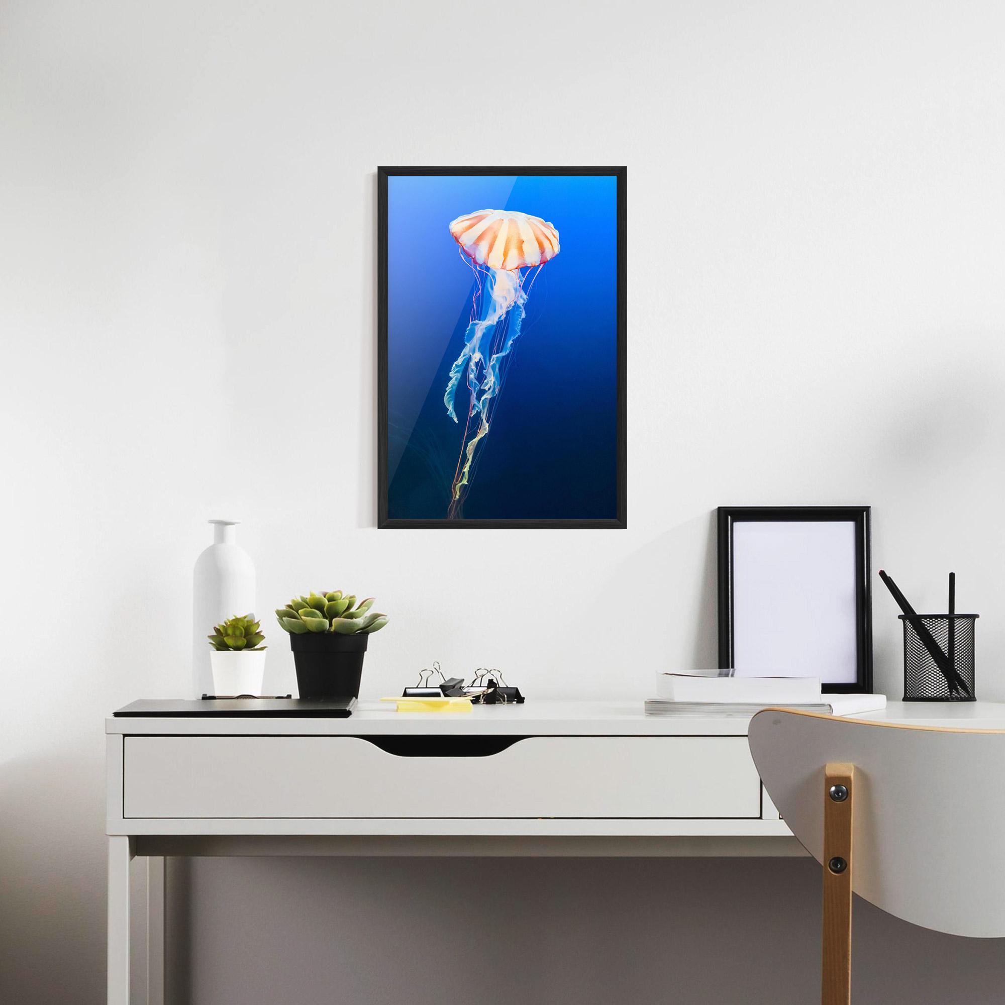 Plakat w Ramie Cream Jellyfish mockup 7