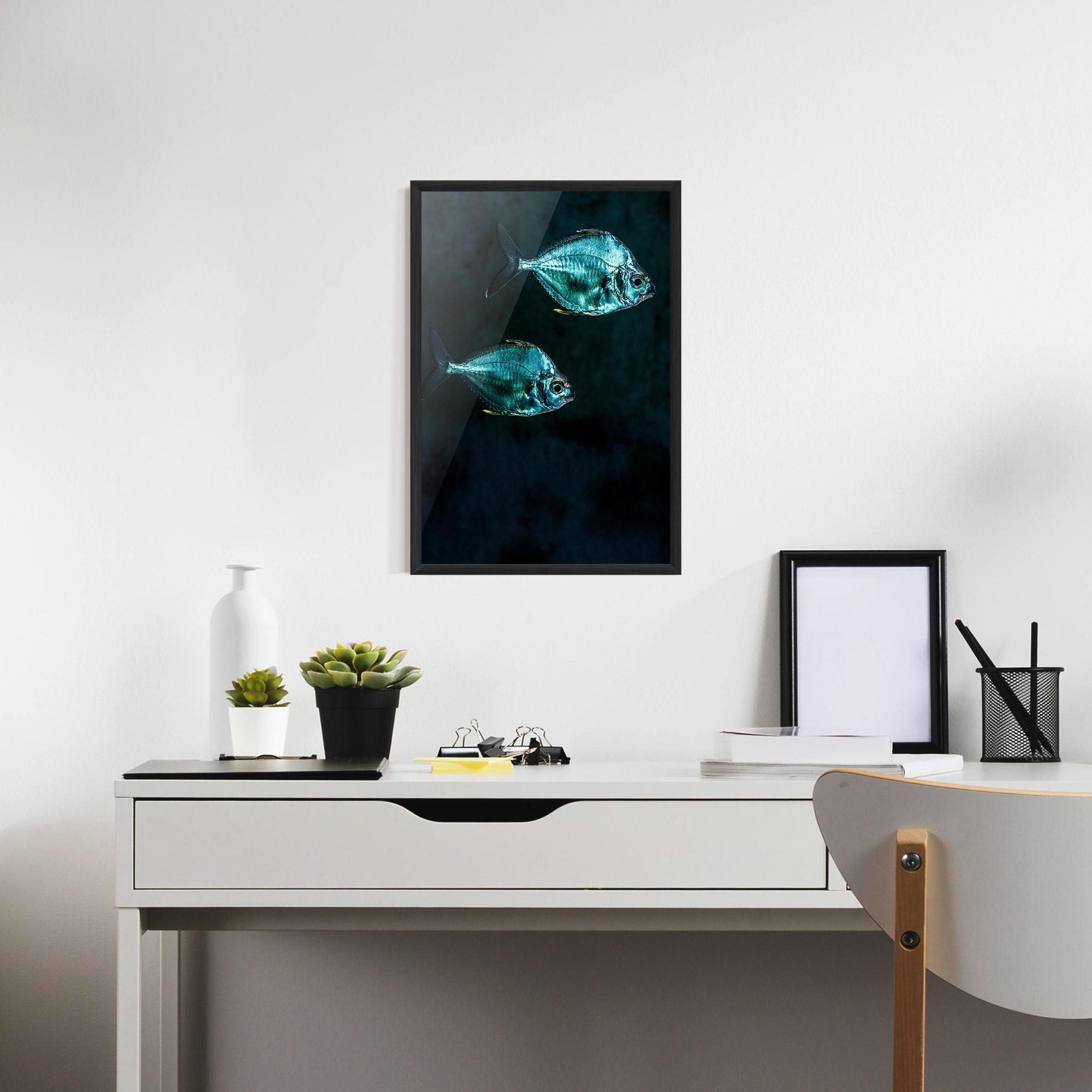 Plakat w Ramie Silver Fish mockup 7
