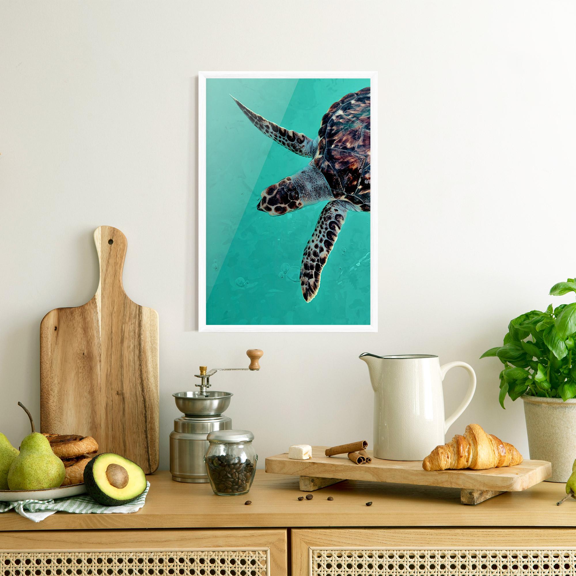 Plakat w Ramie Turtle Sweeming mockup 8