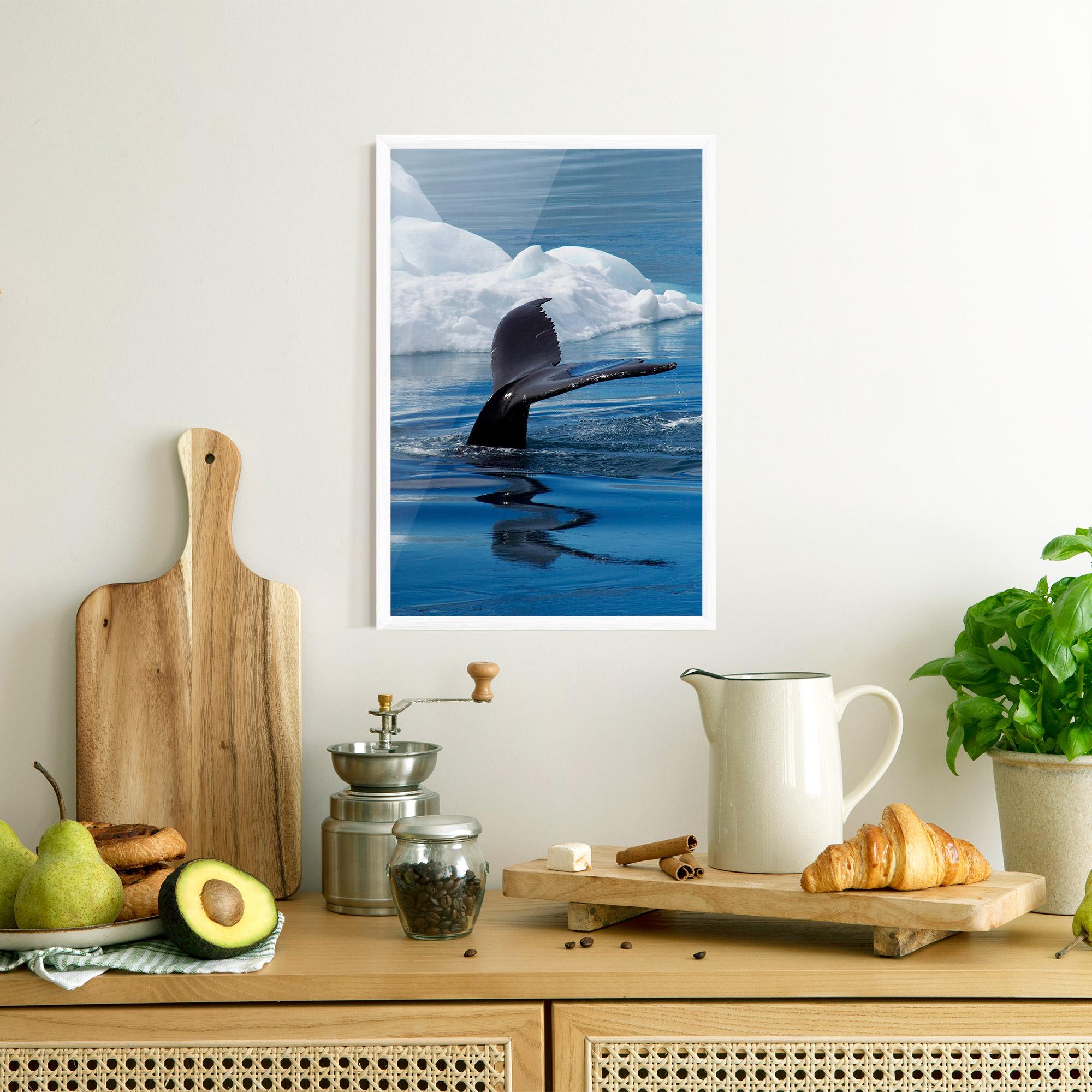 Plakat w Ramie Whale Tail mockup 8