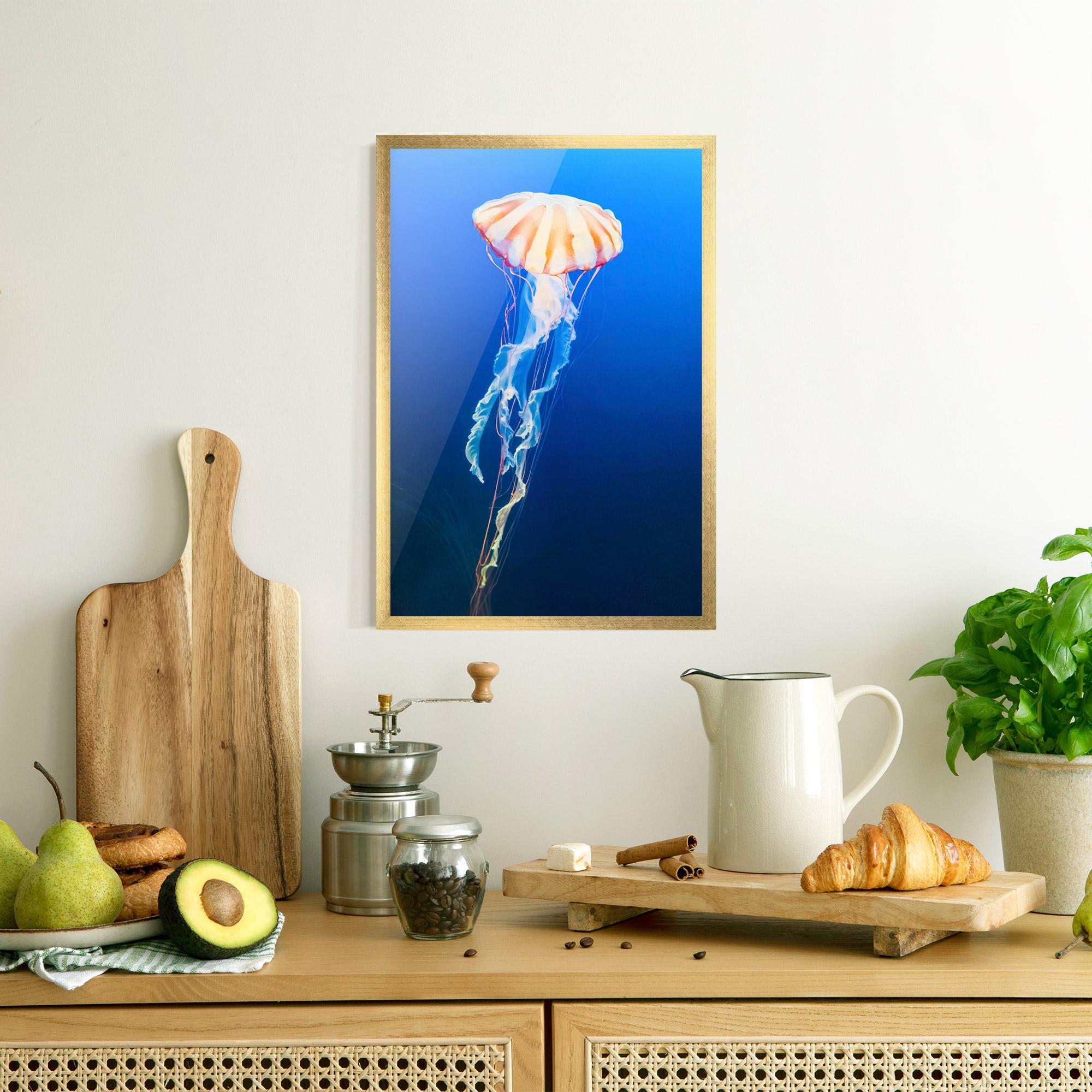 Plakat w Ramie Cream Jellyfish mockup 8