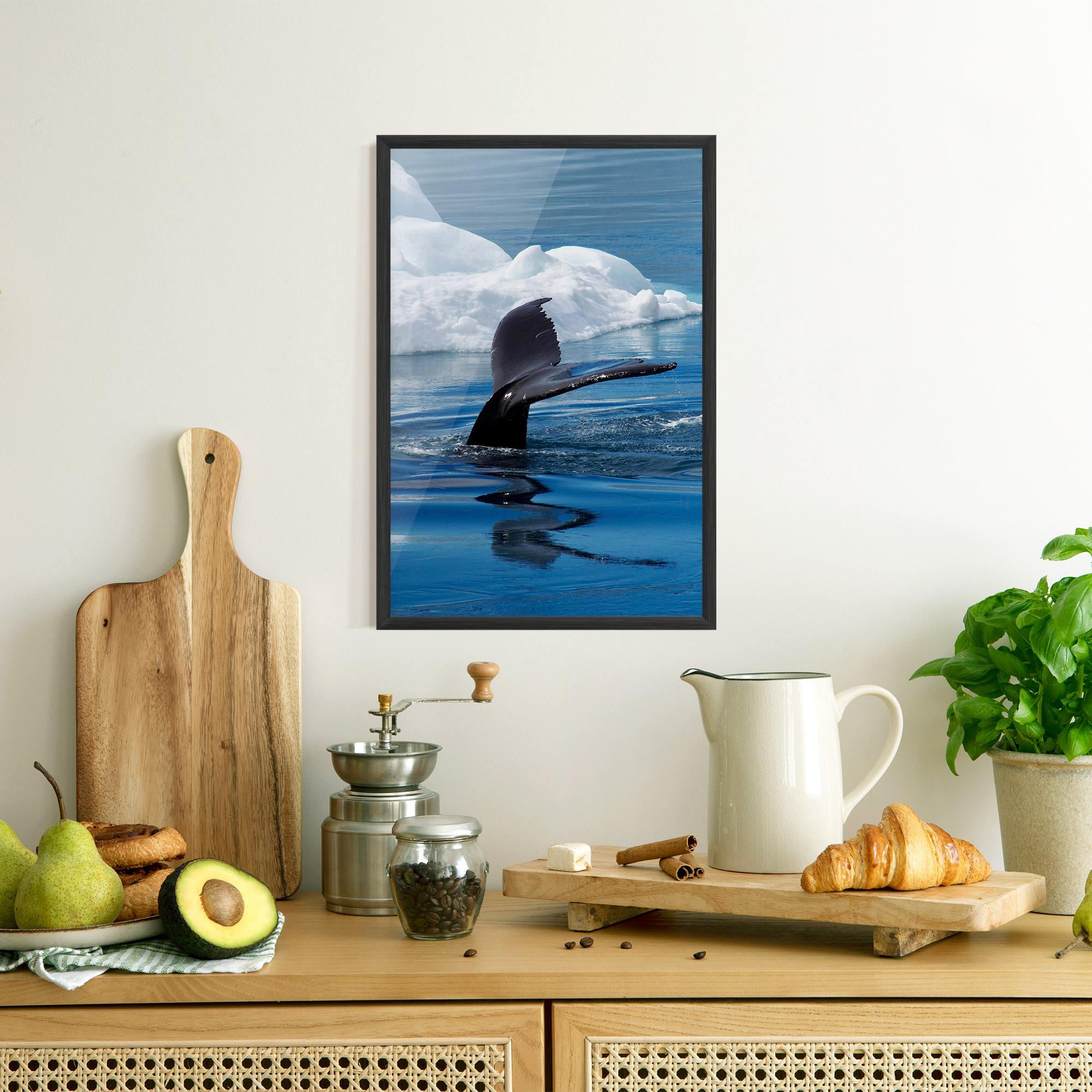 Plakat w Ramie Whale Tail mockup 8