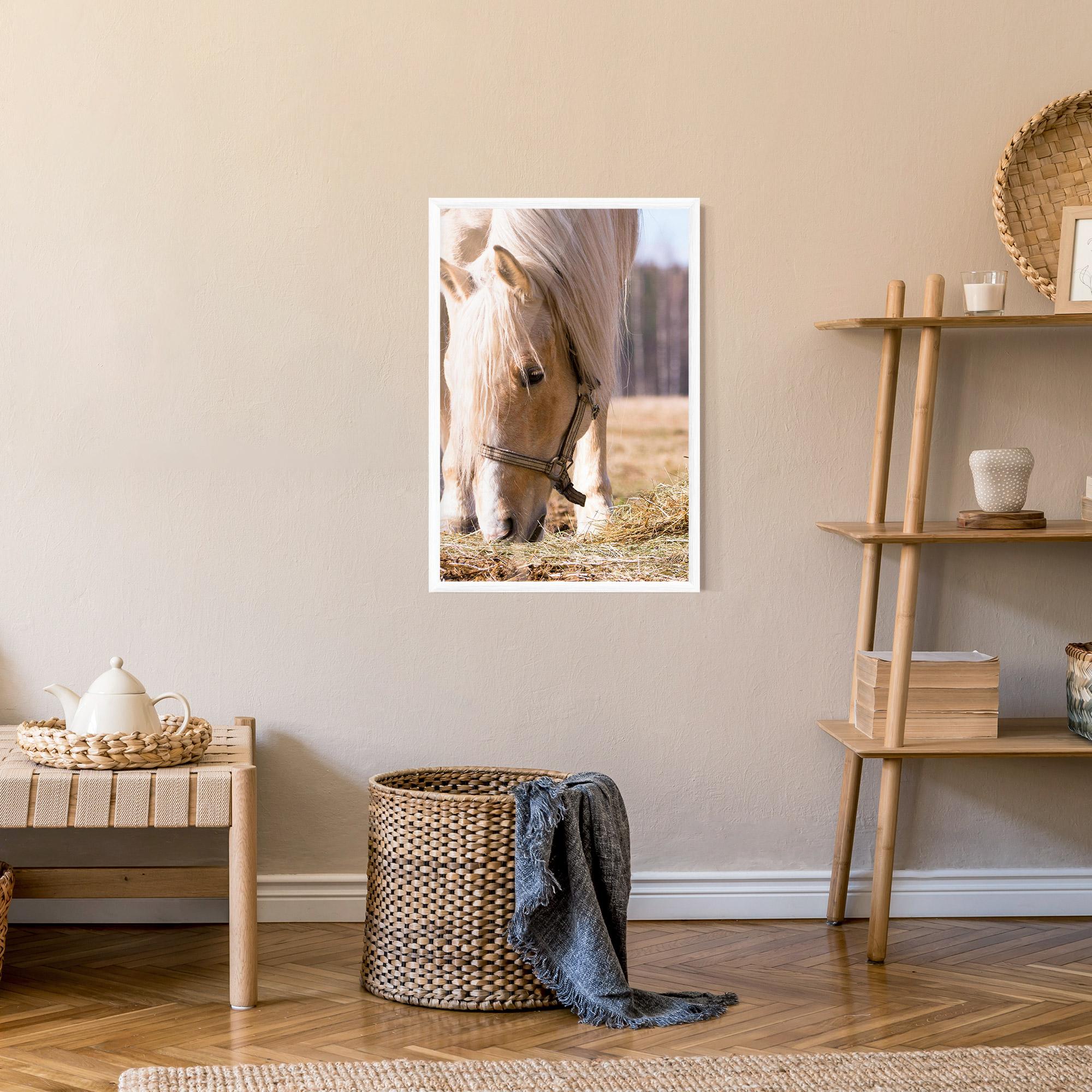 Plakat w Ramie Cream Horse Eating mockup 9