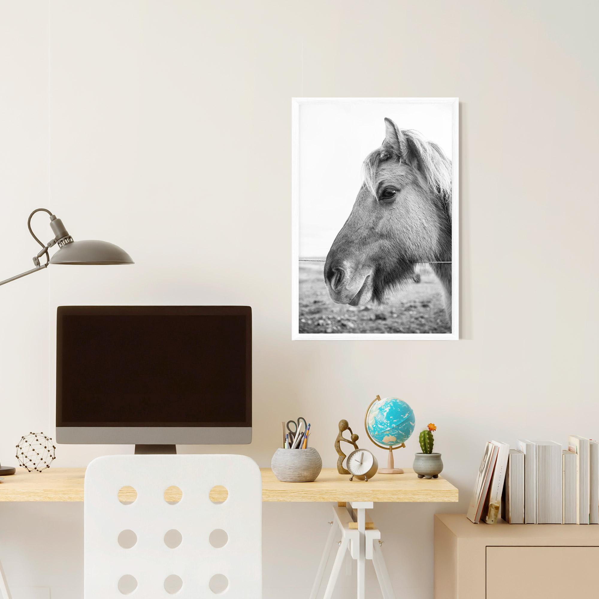 Plakat w Ramie Gray Horse Head mockup 6