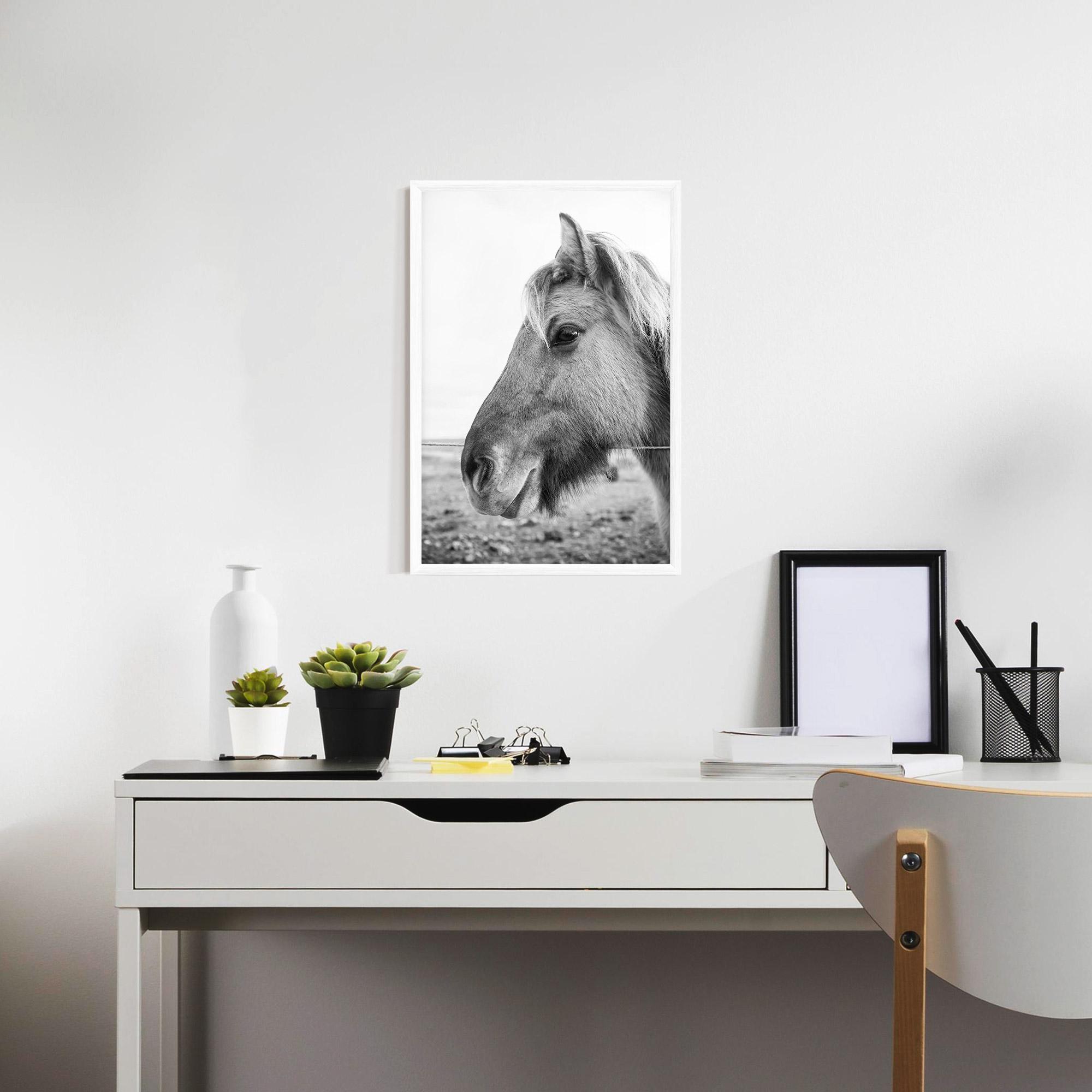 Plakat w Ramie Gray Horse Head mockup 7