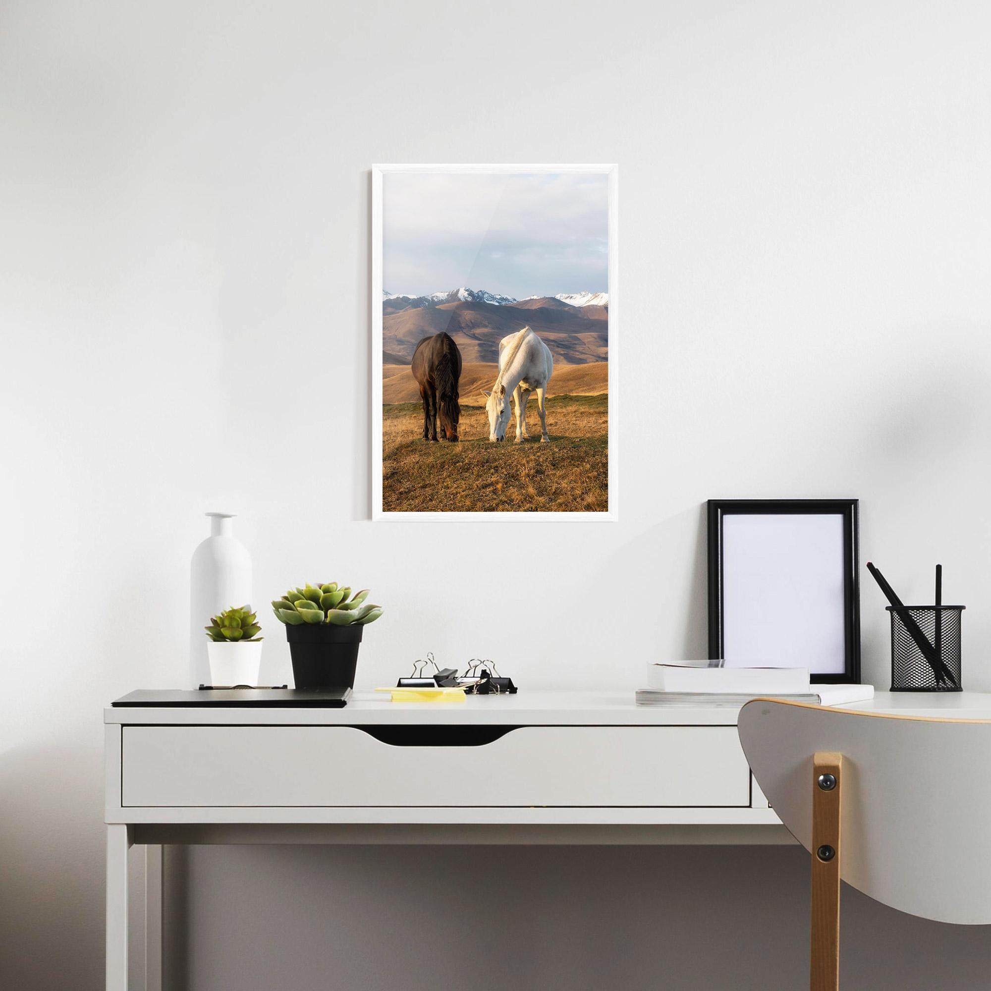 Plakat w Ramie Mountain Horses mockup 7