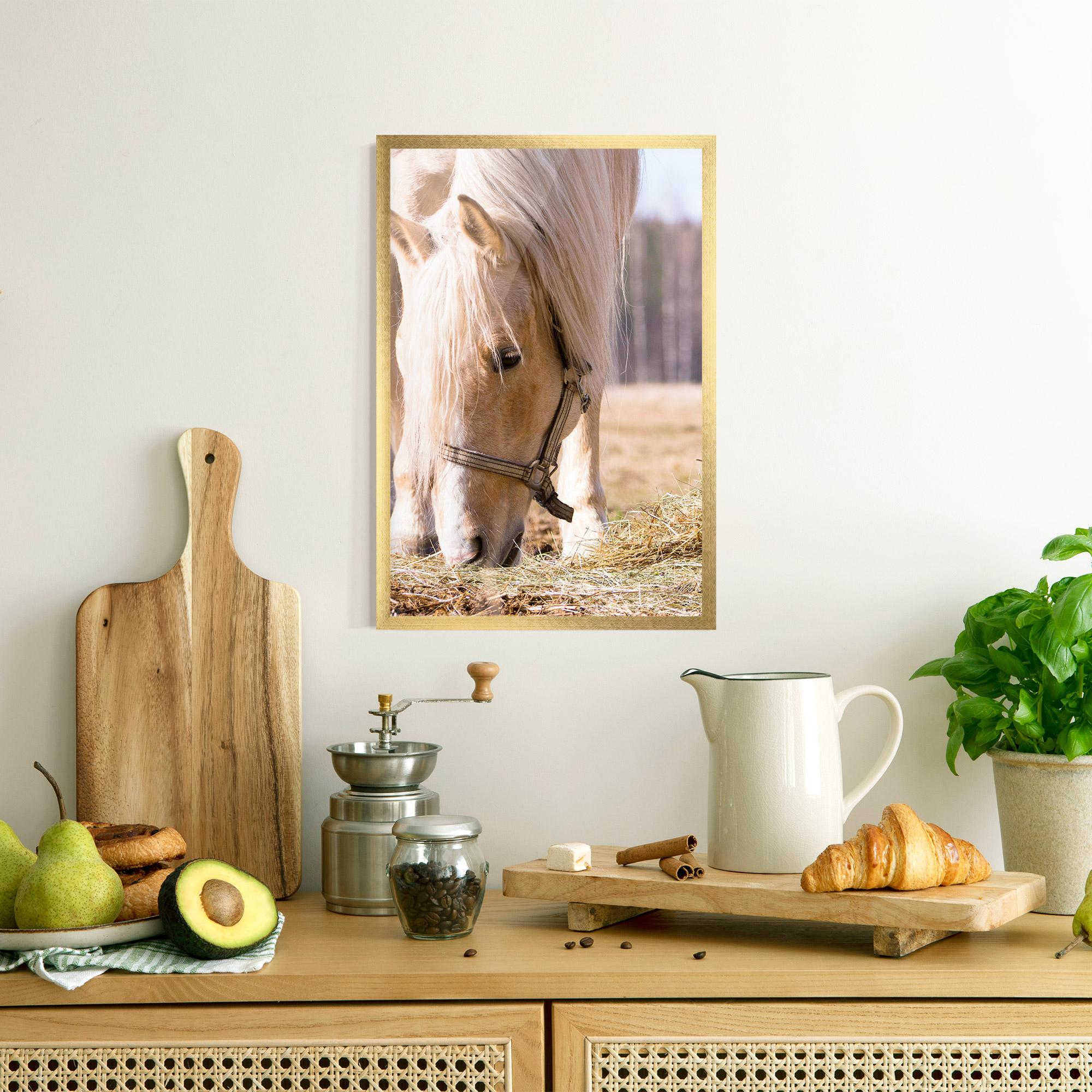 Plakat w Ramie Cream Horse Eating mockup 8
