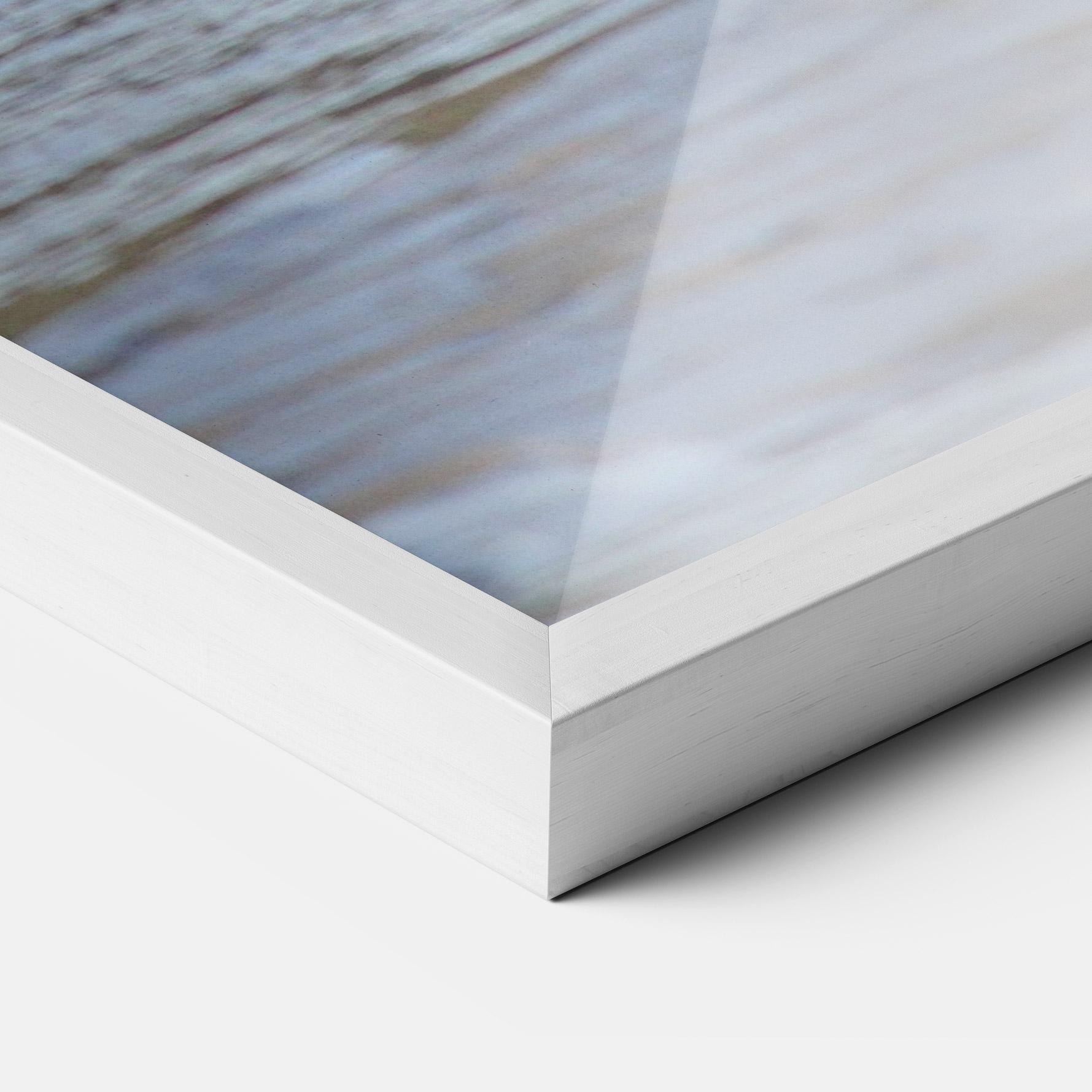 Plakat w Ramie Water Pug mockup 3