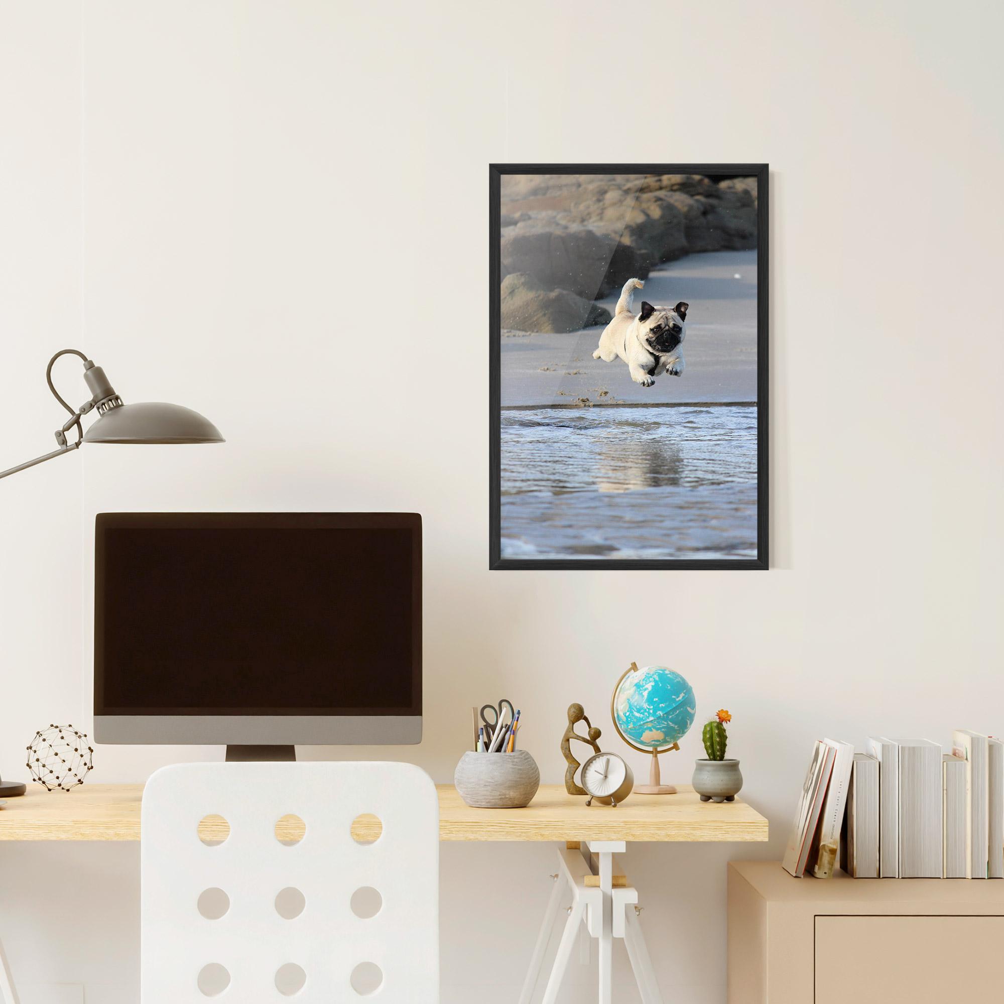 Plakat w Ramie Water Pug mockup 6