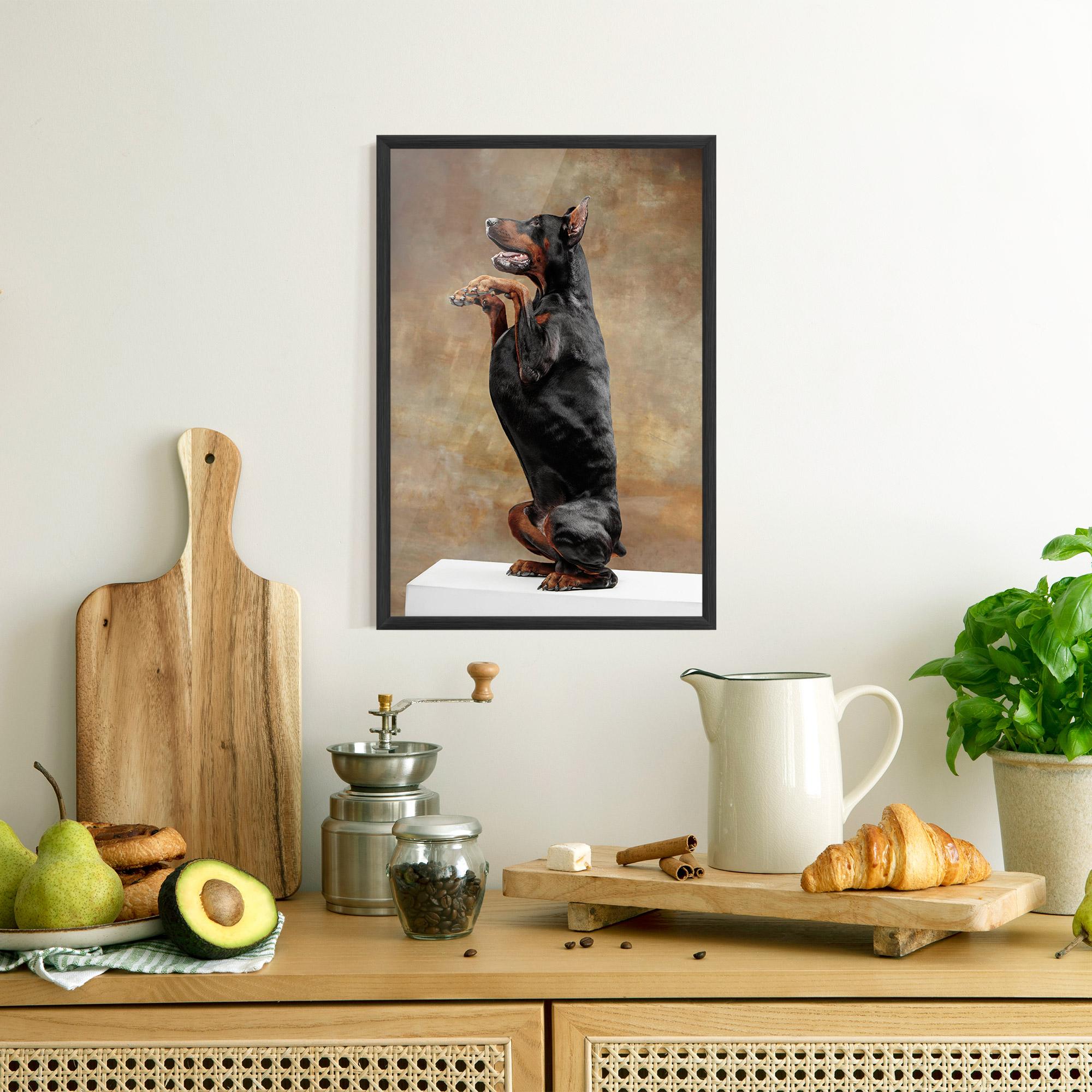 Plakat w Ramie Doberman Standing mockup 8