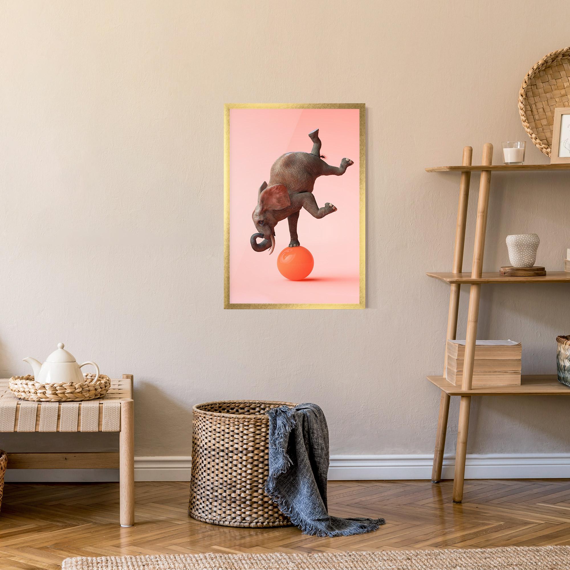 Plakat w Ramie Ball Elephant mockup 9