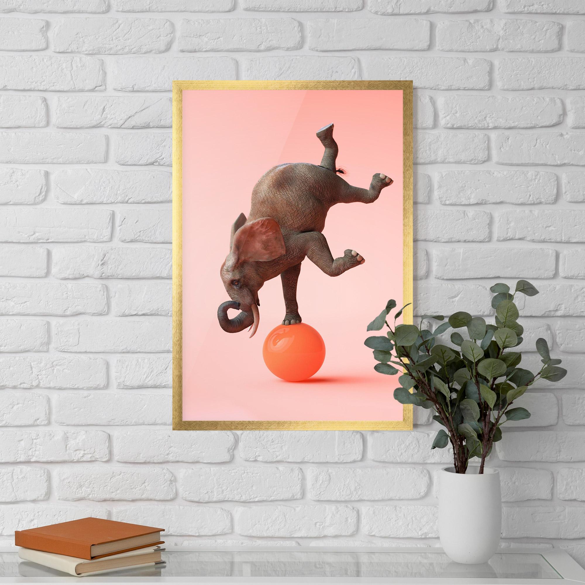 Plakat w Ramie Ball Elephant mockup 5