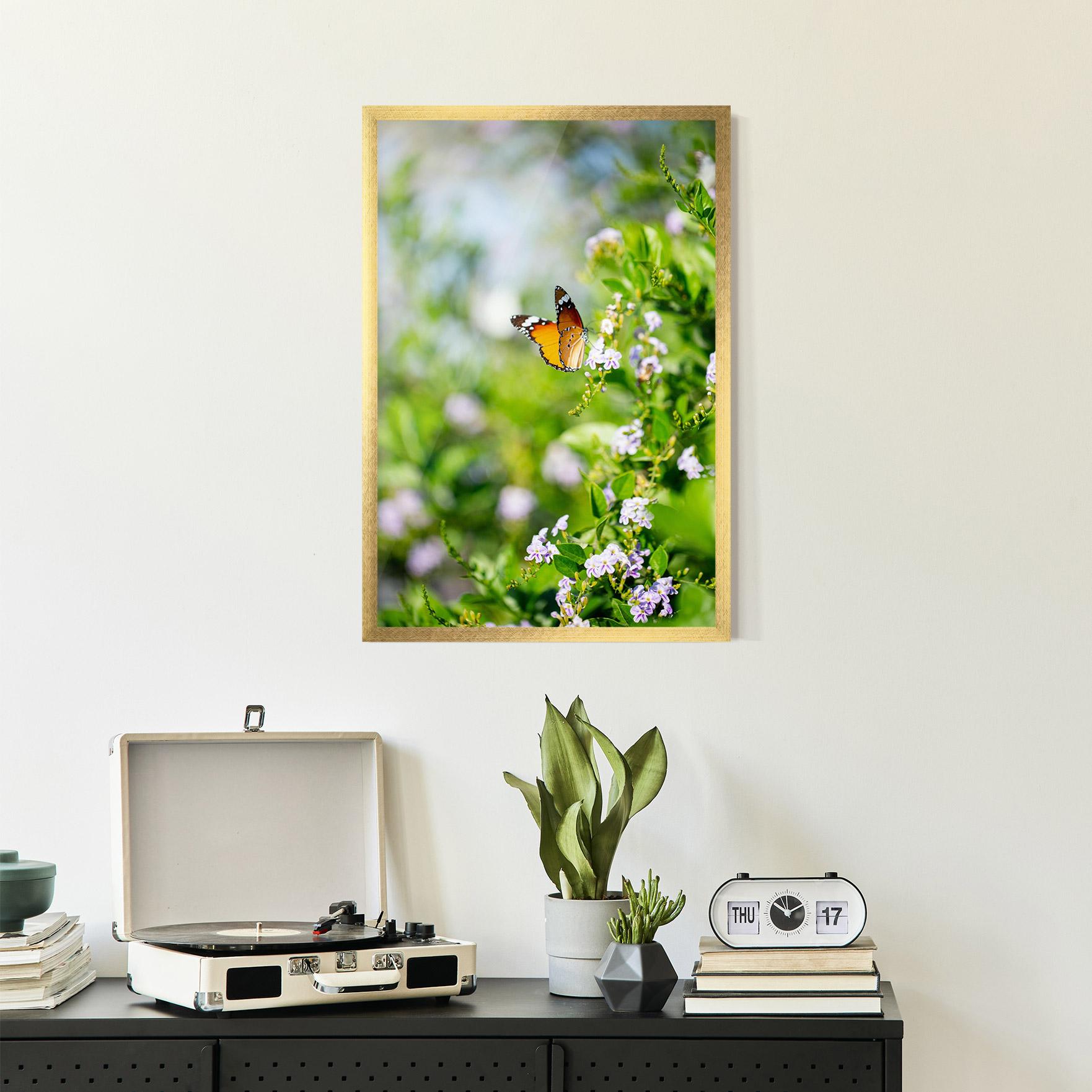 Plakat w Ramie Little Orange Elephant mockup 2