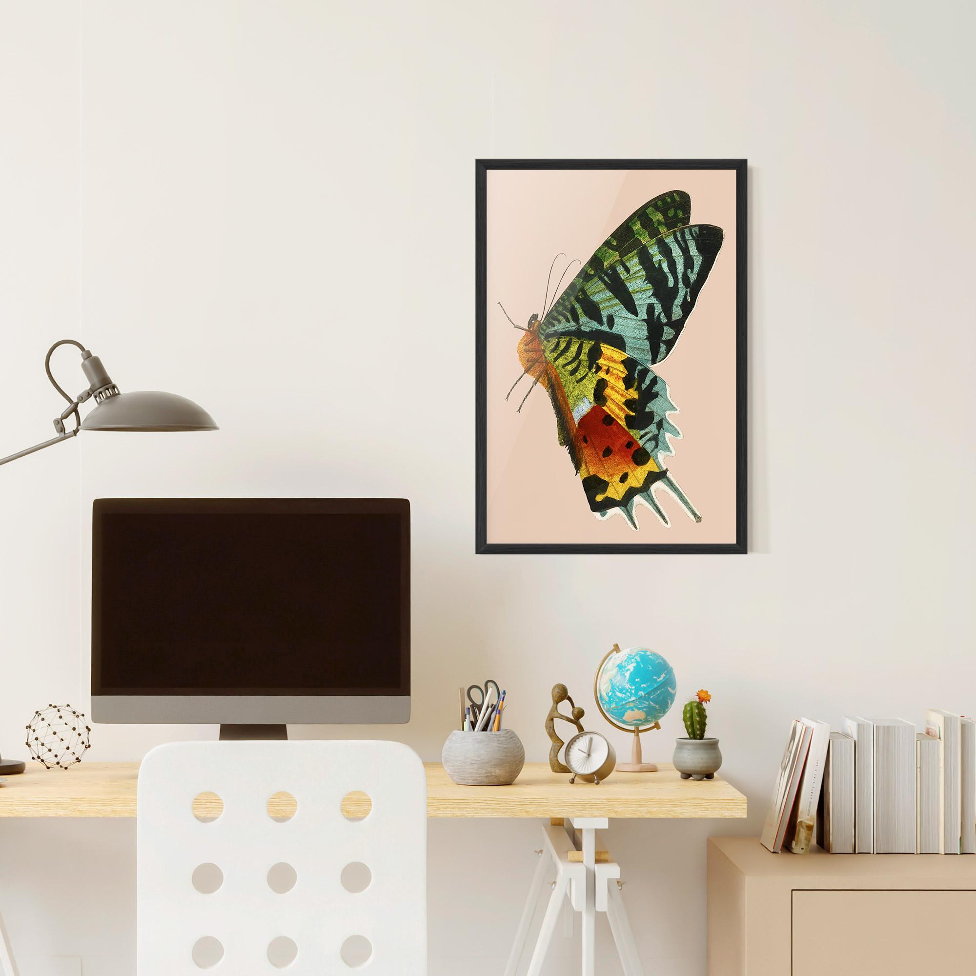 Plakat w Ramie Butterfly On Pink mockup 6
