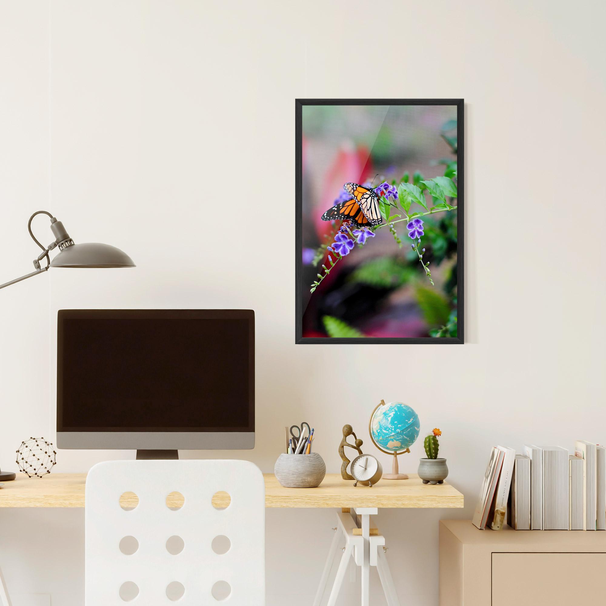 Plakat w Ramie Strong Orange Butterfly mockup 6